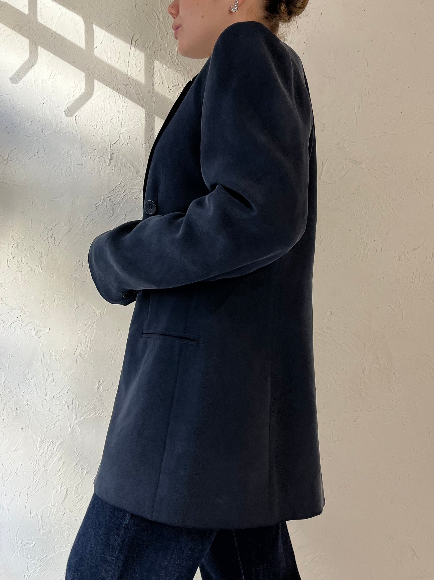 90s ‘Jones New York’ Navy Blue Silk Blazer / Medium