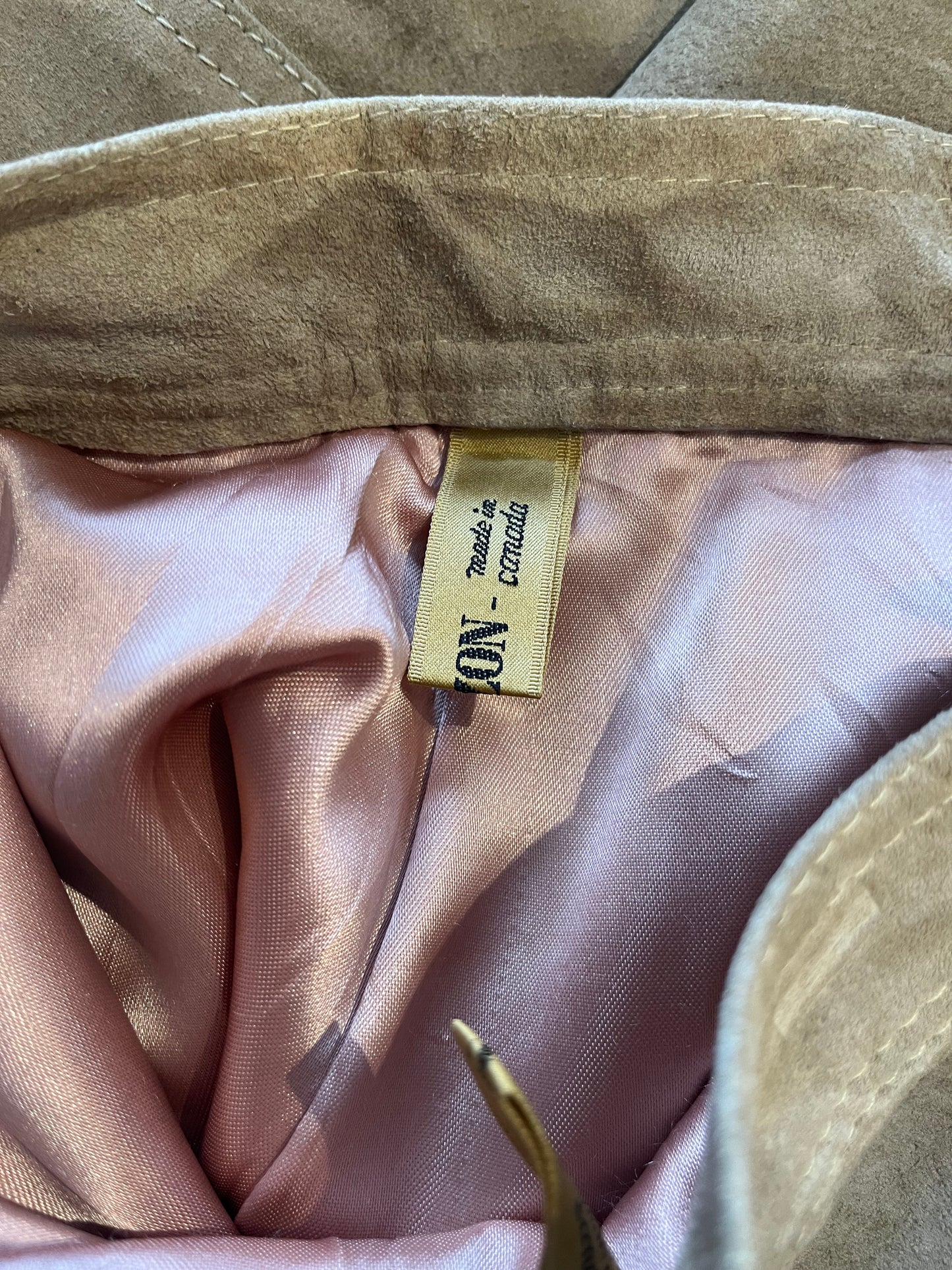 70s Beige Suede Leather Shorts / XS