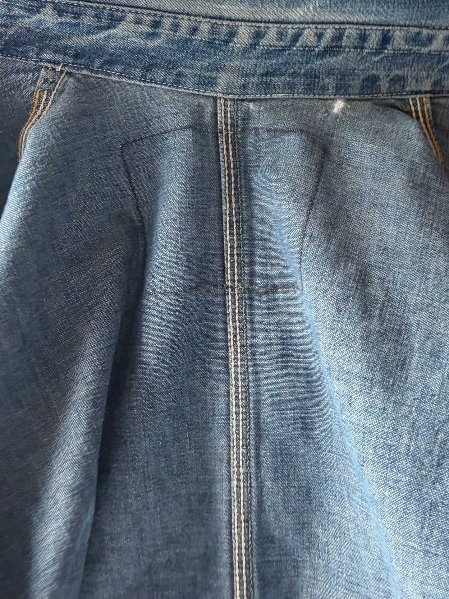 Vintage Denim Workwear Chore Jacket Shirt / Large