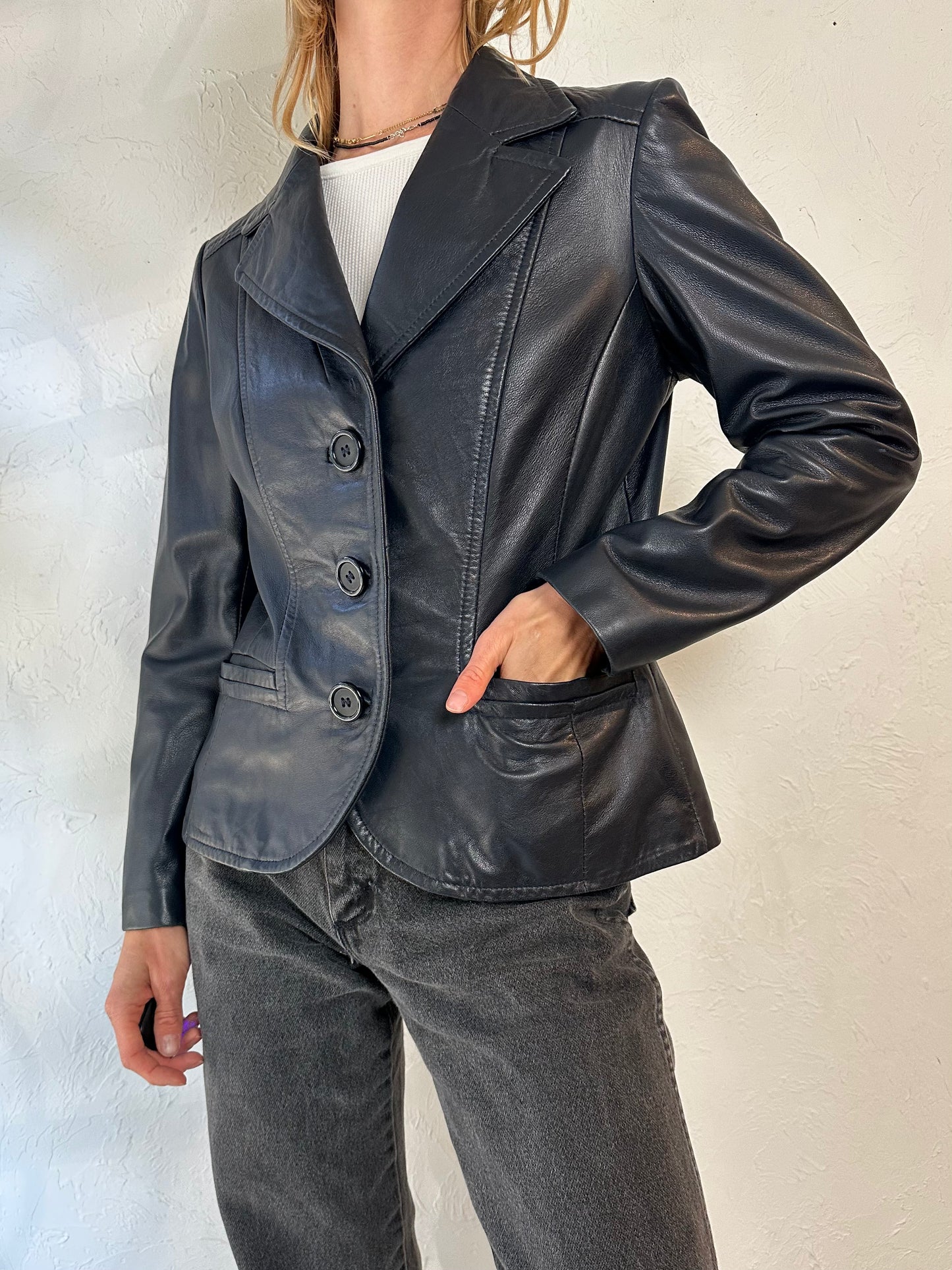90s 'Danier' Fitted Black Leather Jacket / Medium