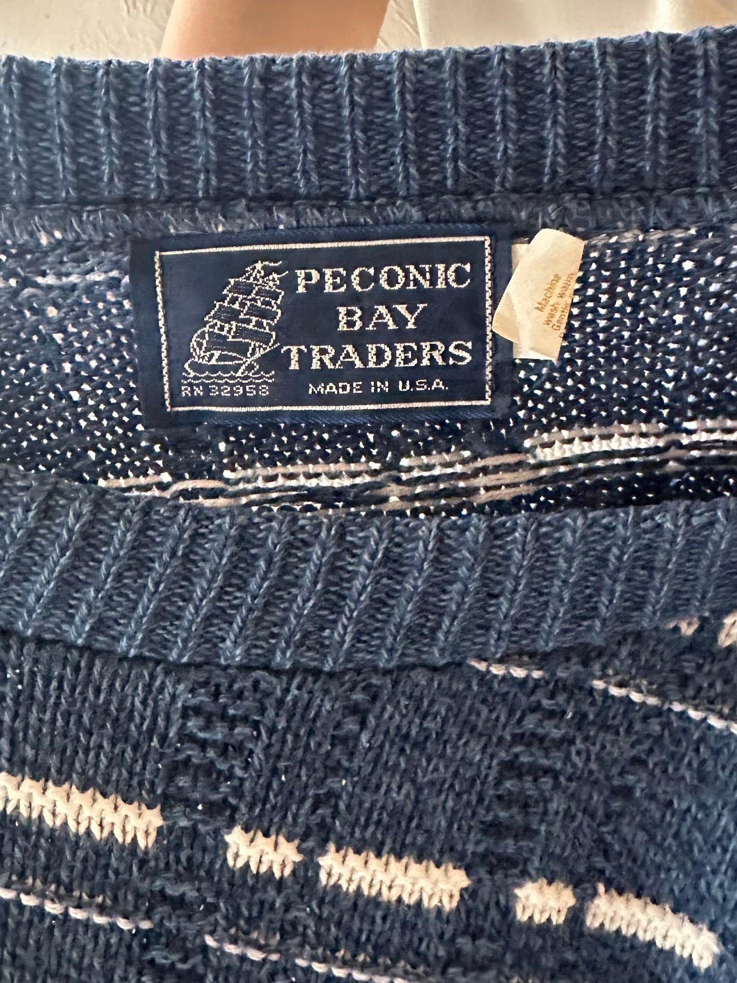 90s ‘Peconic Bay Traders’ Sweater / XL