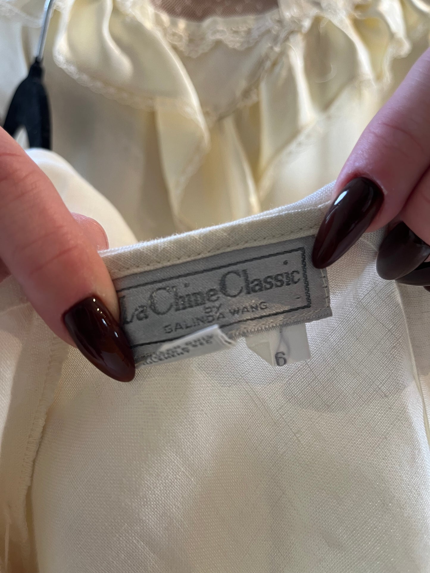 90s ‘La Chine’ Cream Linen Blouse / Small - Medium