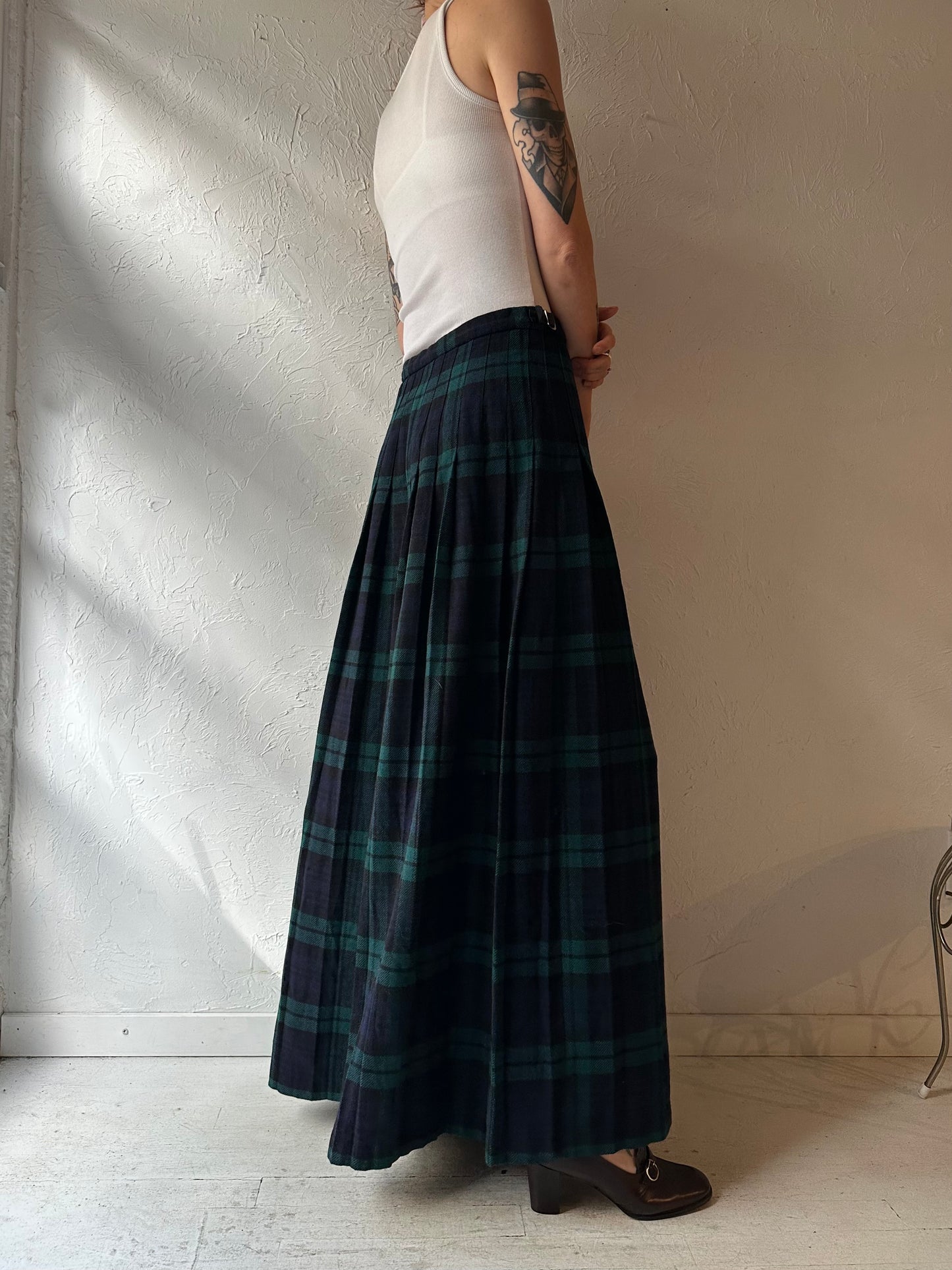90s 'Laird-Portch' Pleated Navy Blue Plaid Wool Maxi Skirt / Small