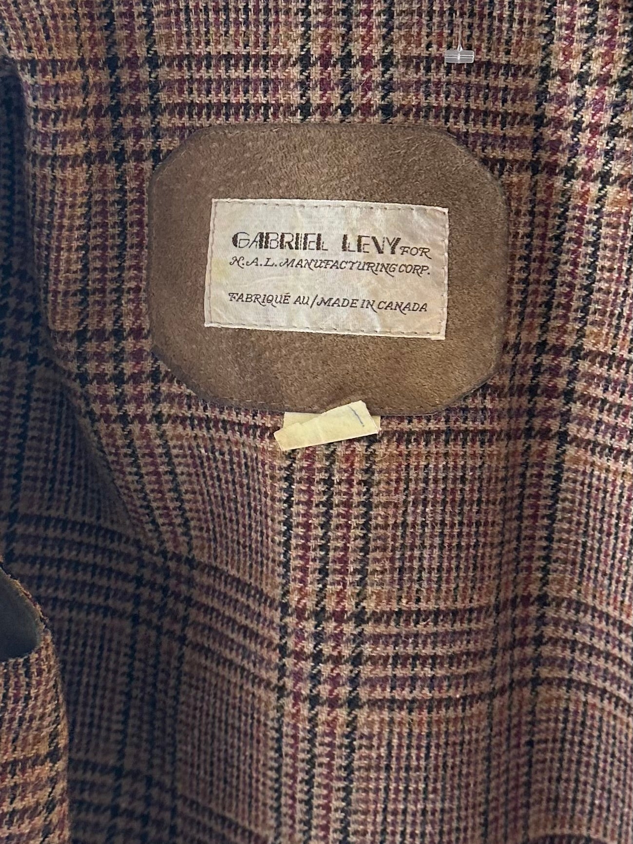 70s ‘Gabriel Levy’ Suede Vest / Medium