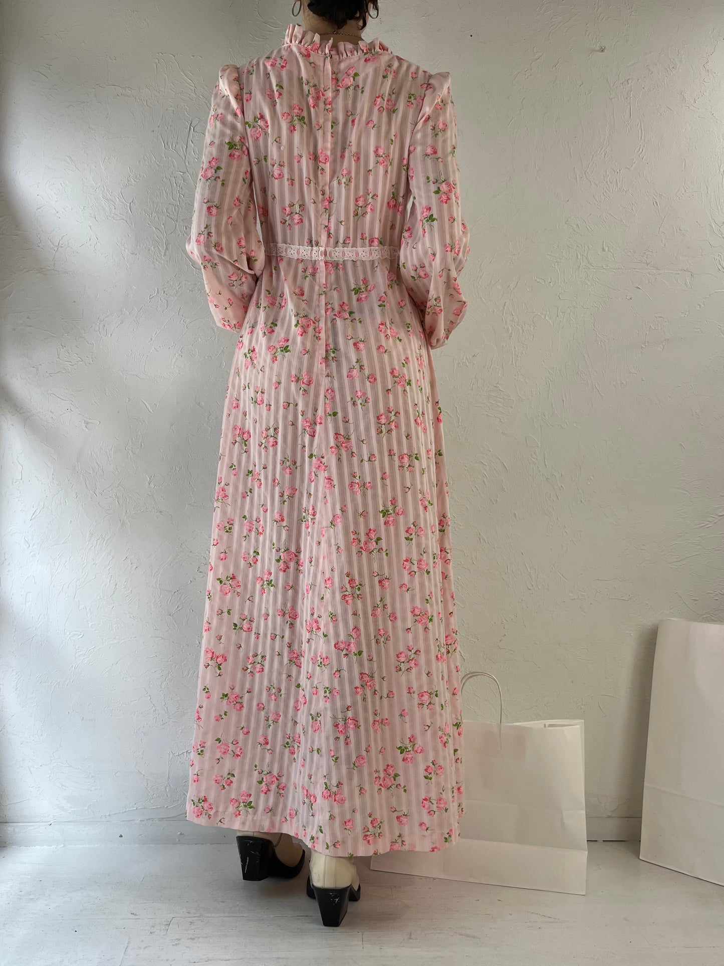 80s Pink Long Sleeve Flower Peasant Dress / Small