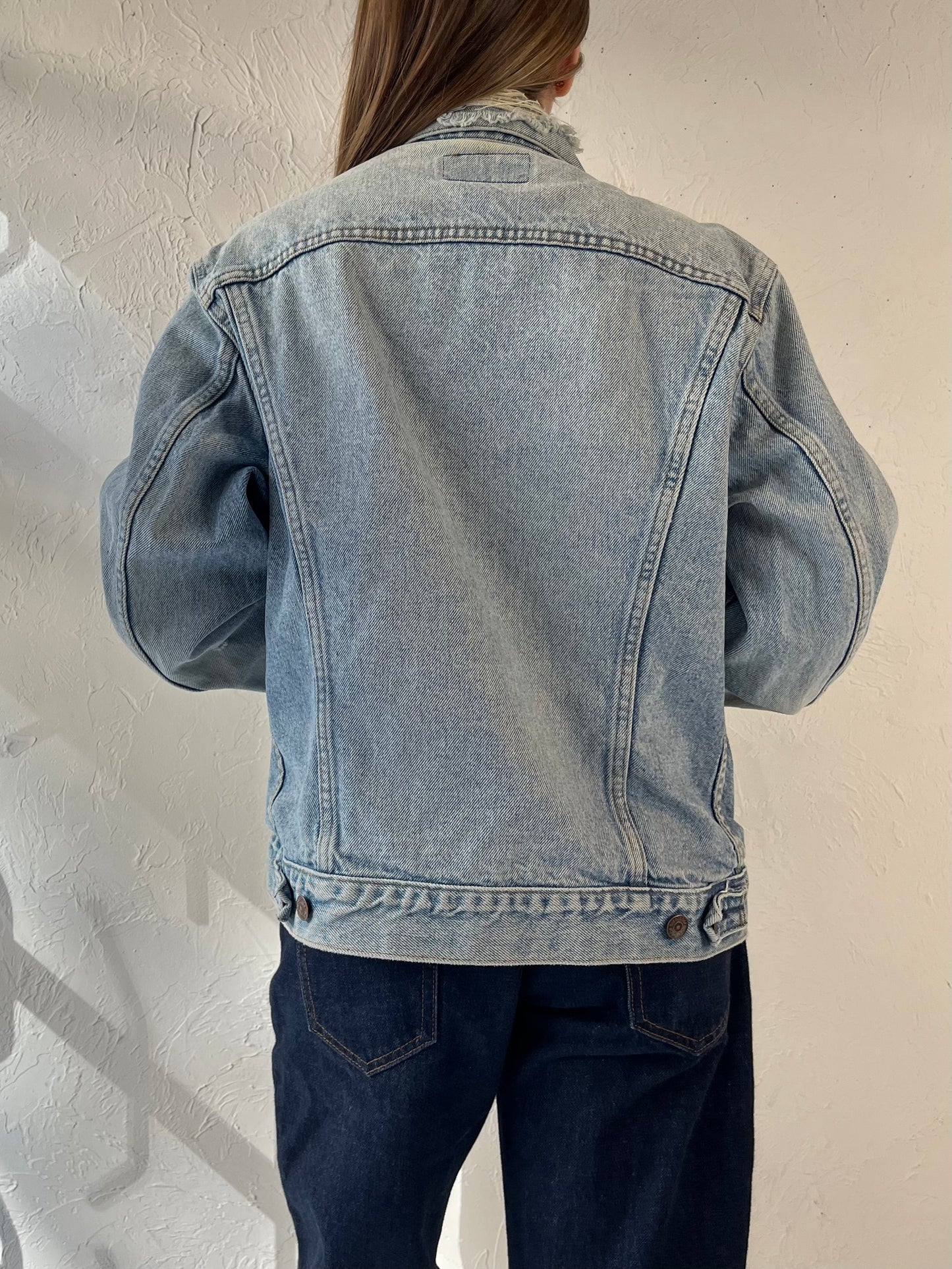 90s ‘Levis’ Denim Jacket / Made in USA / Medium