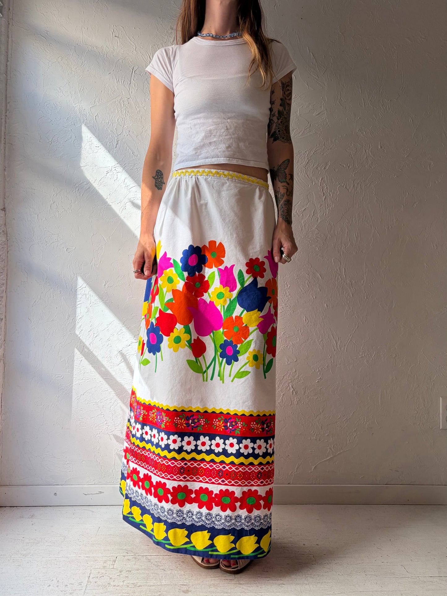 70s 'Raymonds' Novelty Print Maxi Skirt / Small - Medium