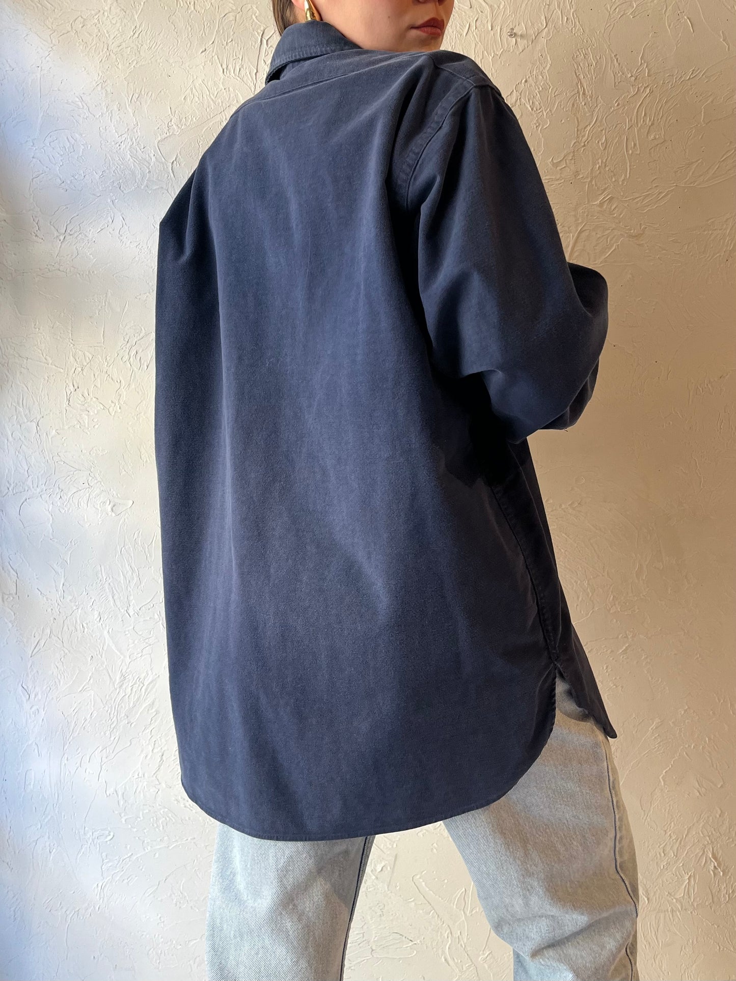 90s ‘LL Bean’ Navy Blue Cotton Button Up Shirt / Large