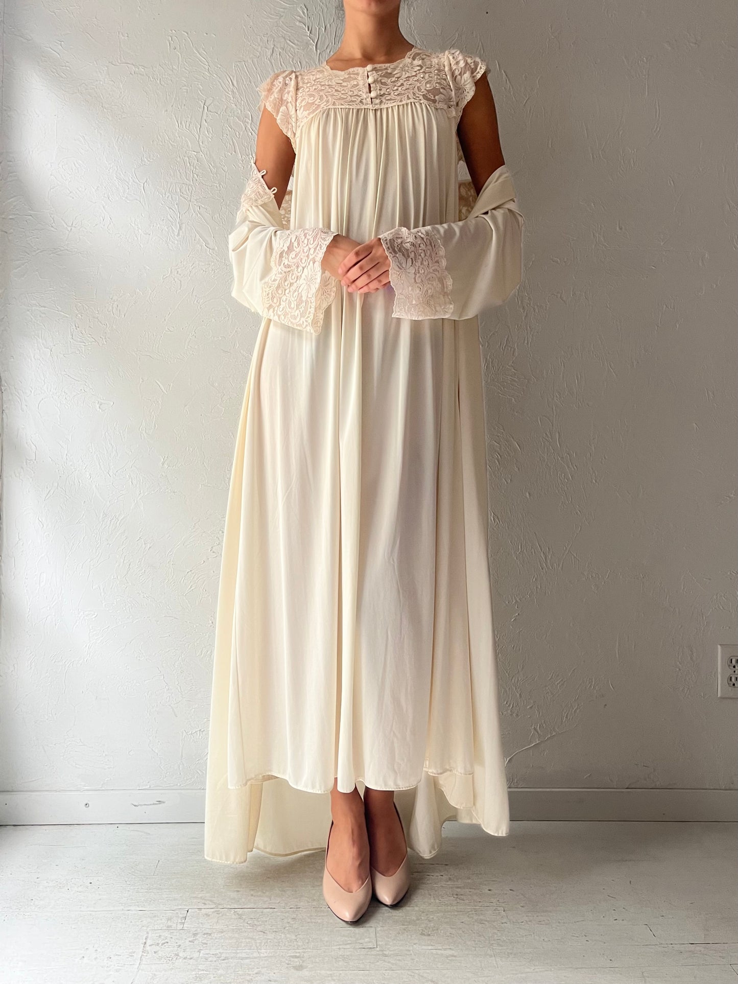 80s 'Shadowline' Cream Romantic Robe and Dress Set / Small
