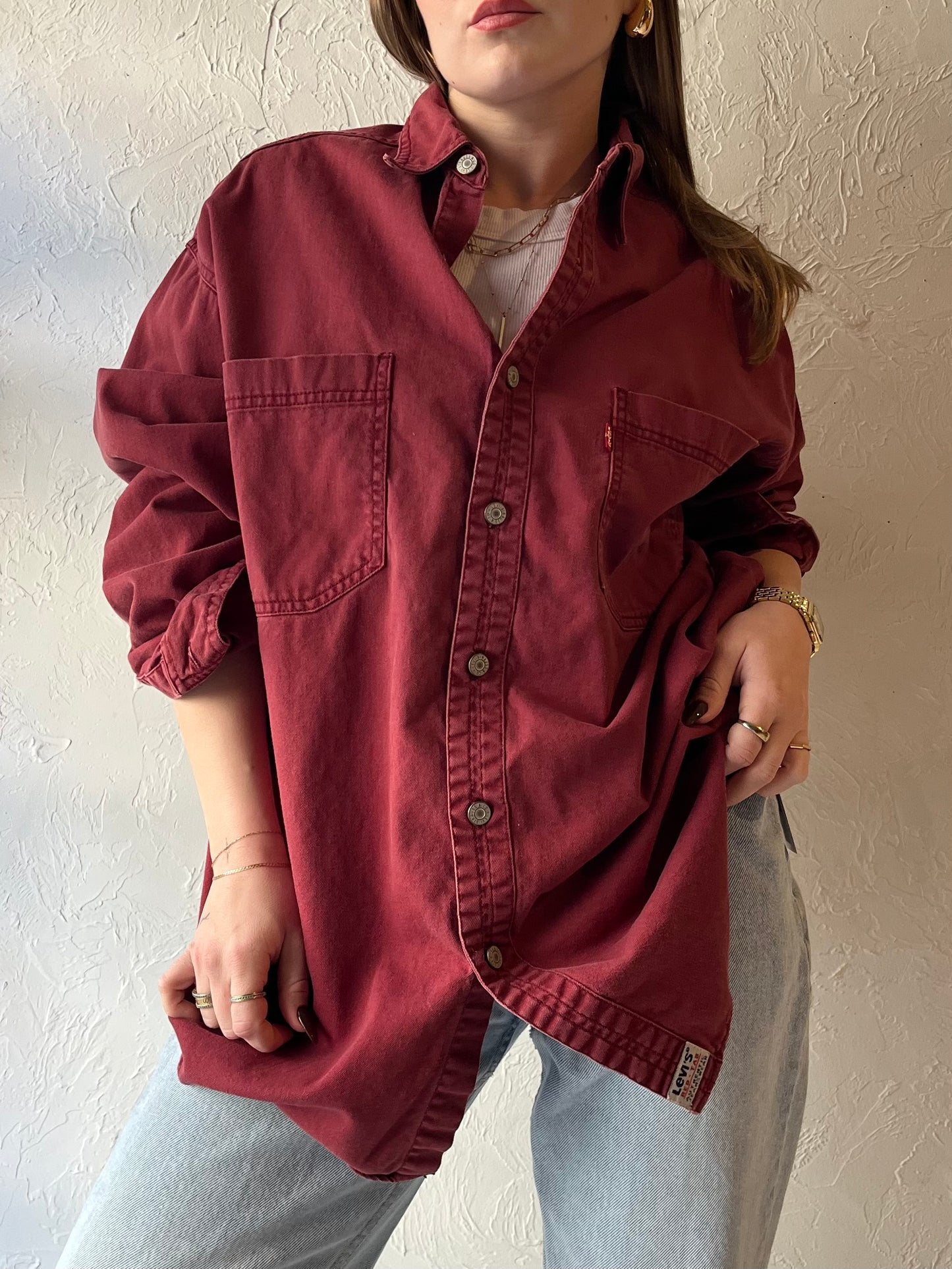 Y2K ‘Levi’s’ Burgundy Button Up Cotton Shirt / Medium