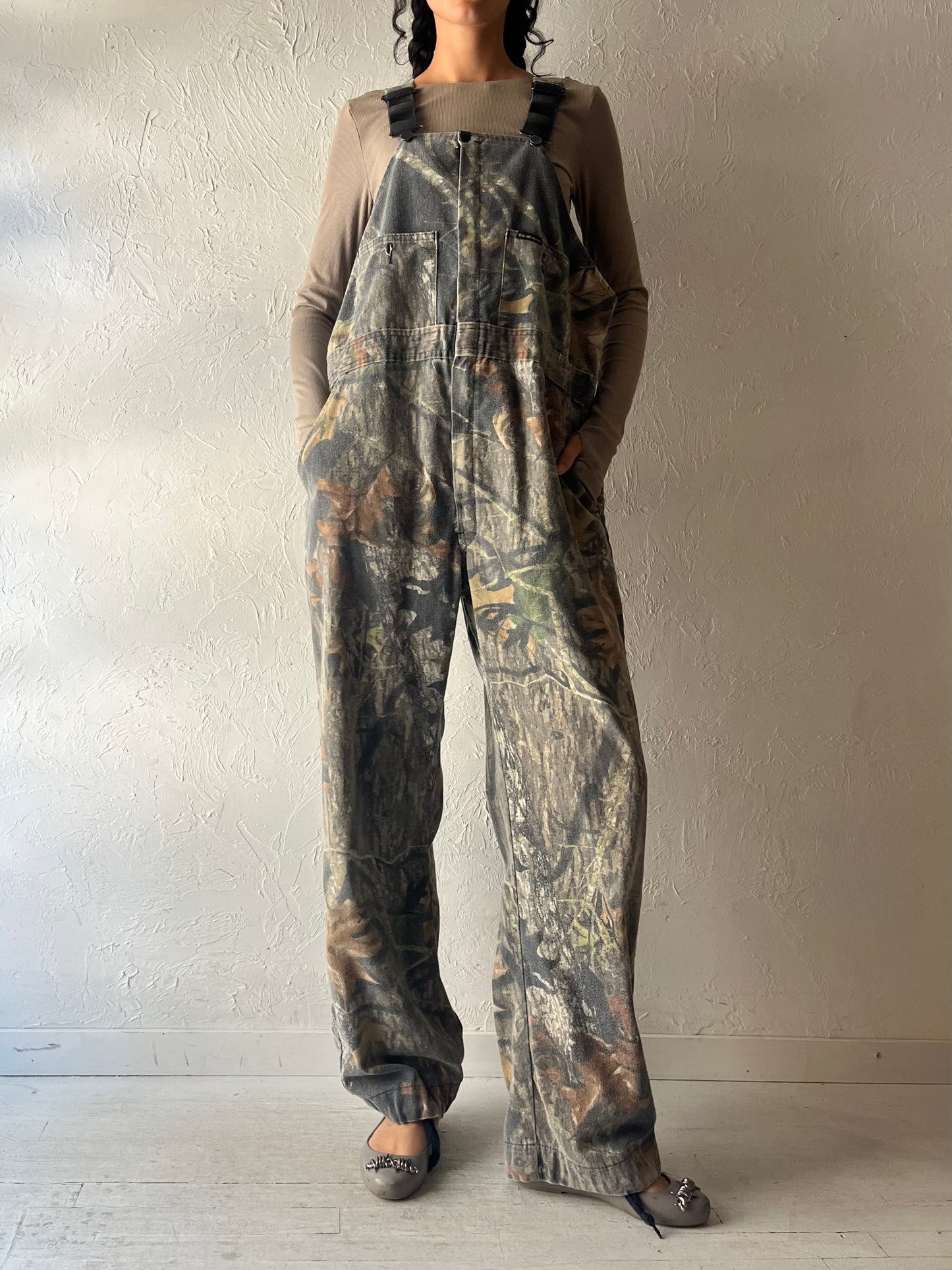 Y2k 'Key Wolf Mountain' Camouflage Hunting Overalls / Large