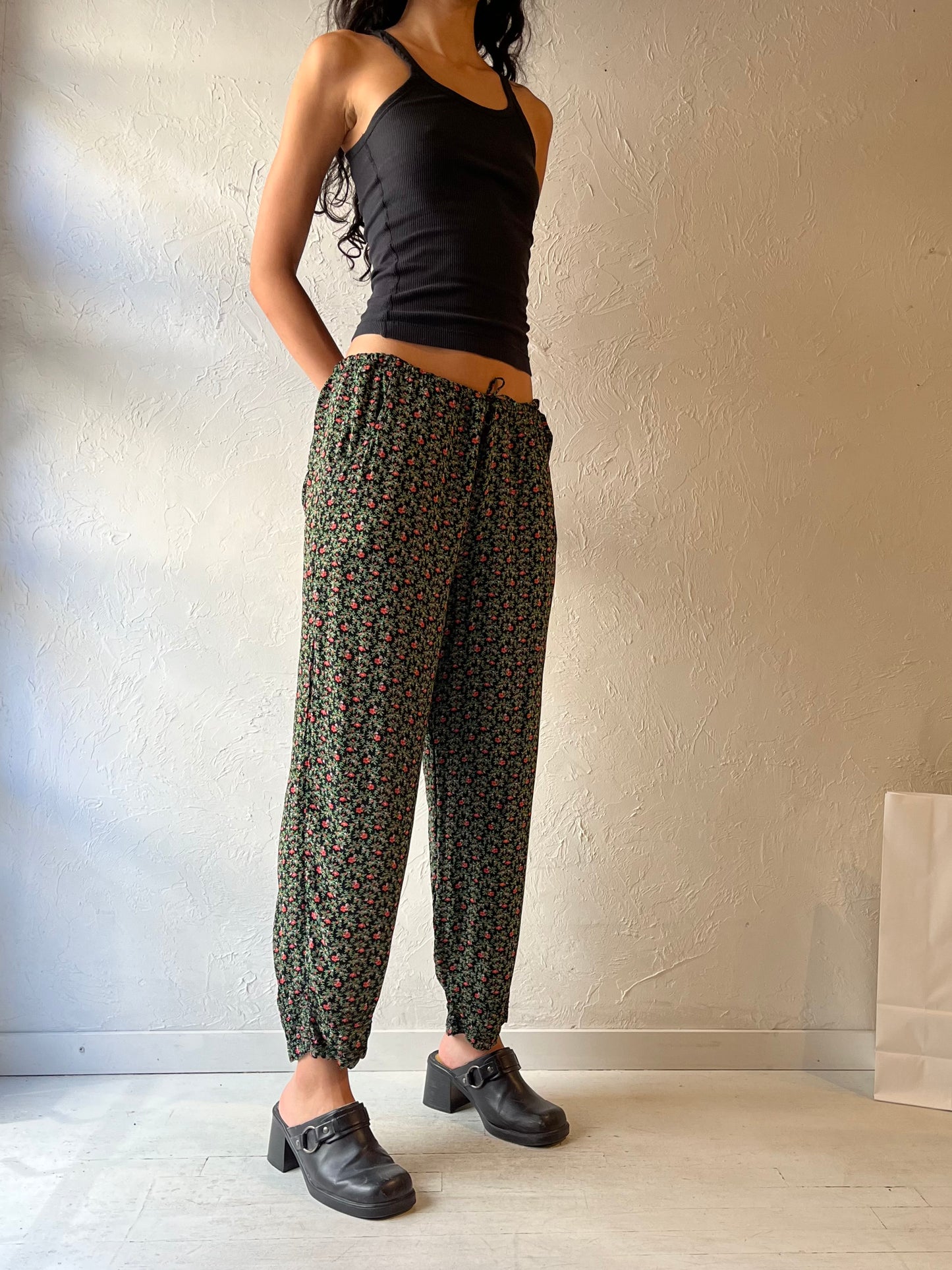 90s ‘April Cornell’ Floral Pants / Small