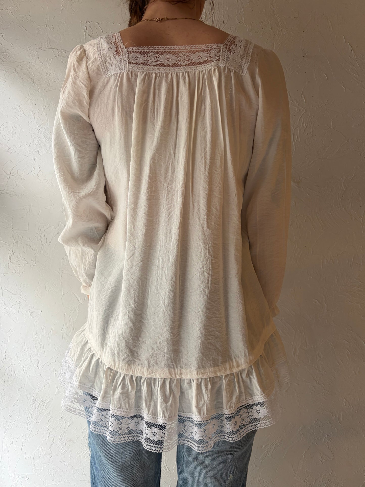 Vintage White Lace Long Sleeve Top / Small
