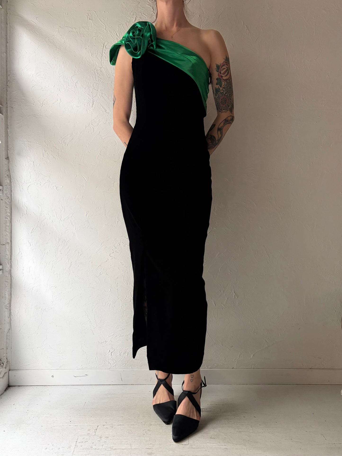 80s 'Shamash & Yofi Gunne Sax' Black Velvet Formal Dress / Small - Medium