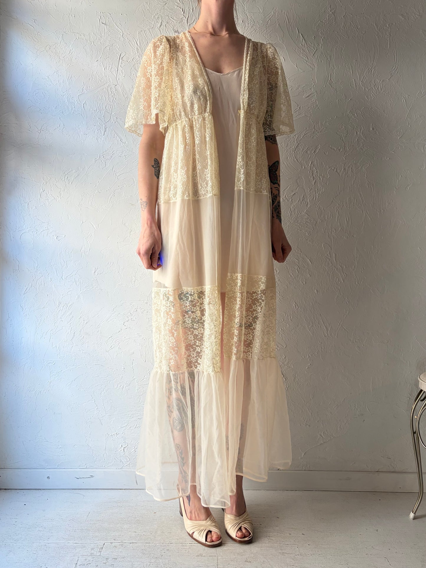 80s 'Movie Star' Cream Lacey Peignoir Robe / Small