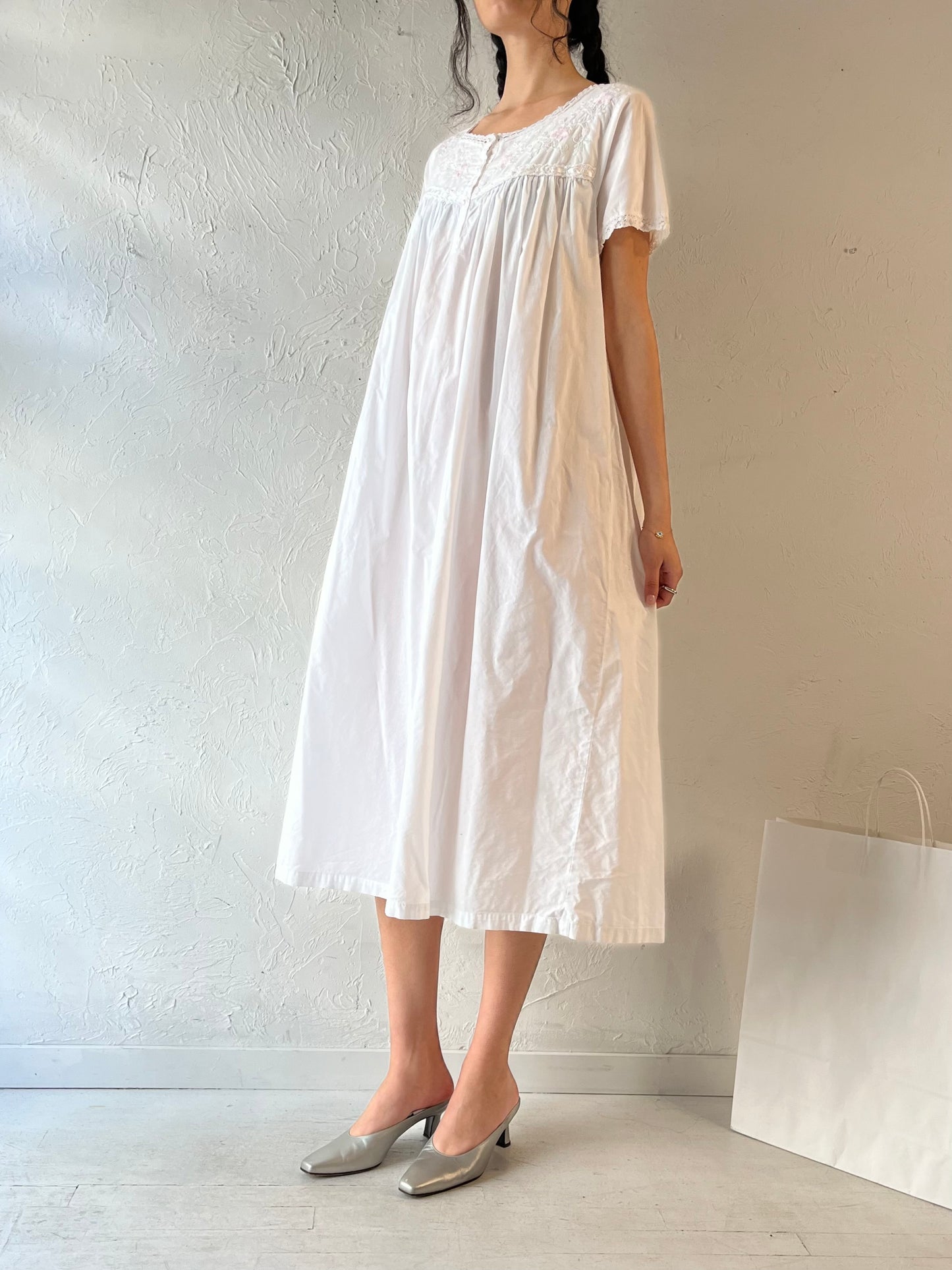 90s ‘Smithsonian Institution’ White Cotton Dress / Medium