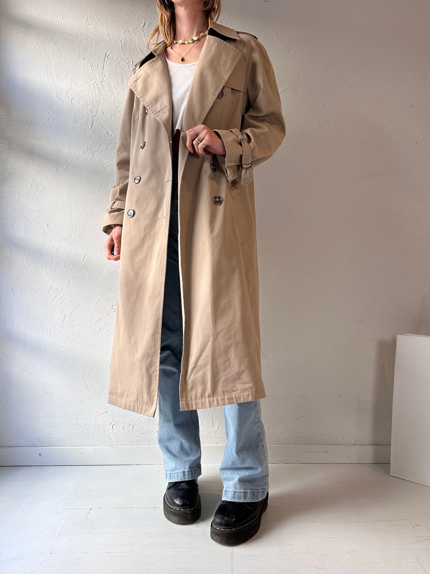 90s 'London Fog' Classic Beige Lined Trench Coat / Large