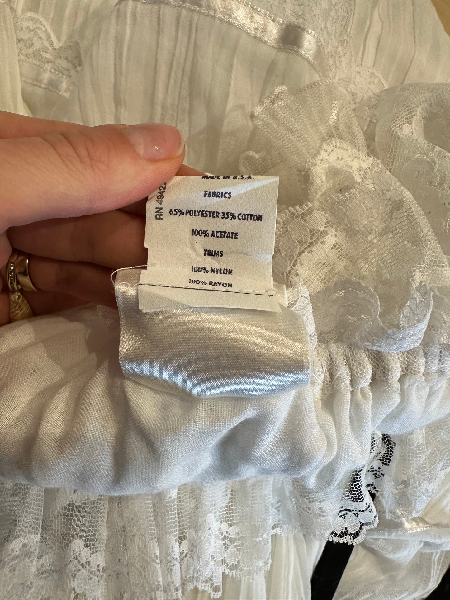 70s 'Gunne Sax' White Lace Tiered Dress / Medium