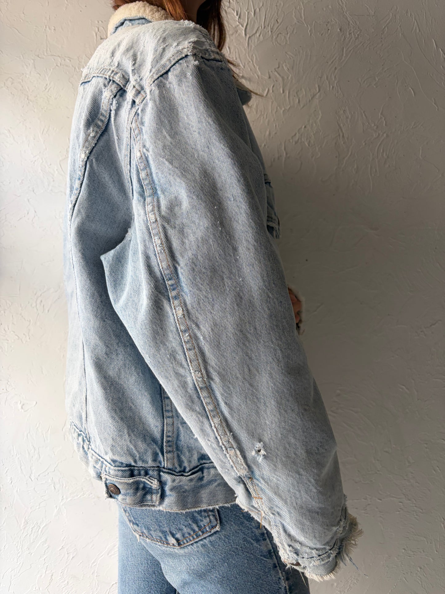 70s 'Levis' Faux Shearling Lined Light Wash Denim Jacket / Large