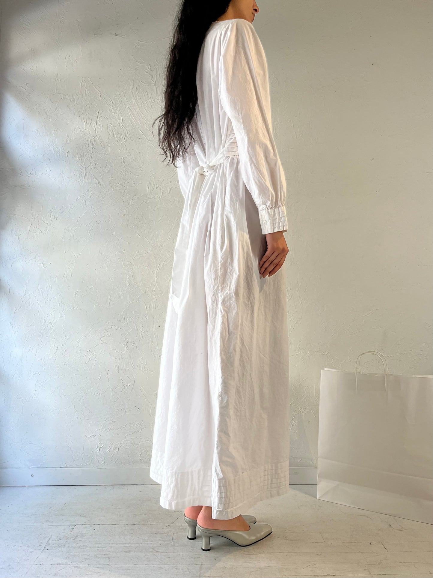 90s ‘Dressed in White’ Long Sleeve Cotton Dress / XL