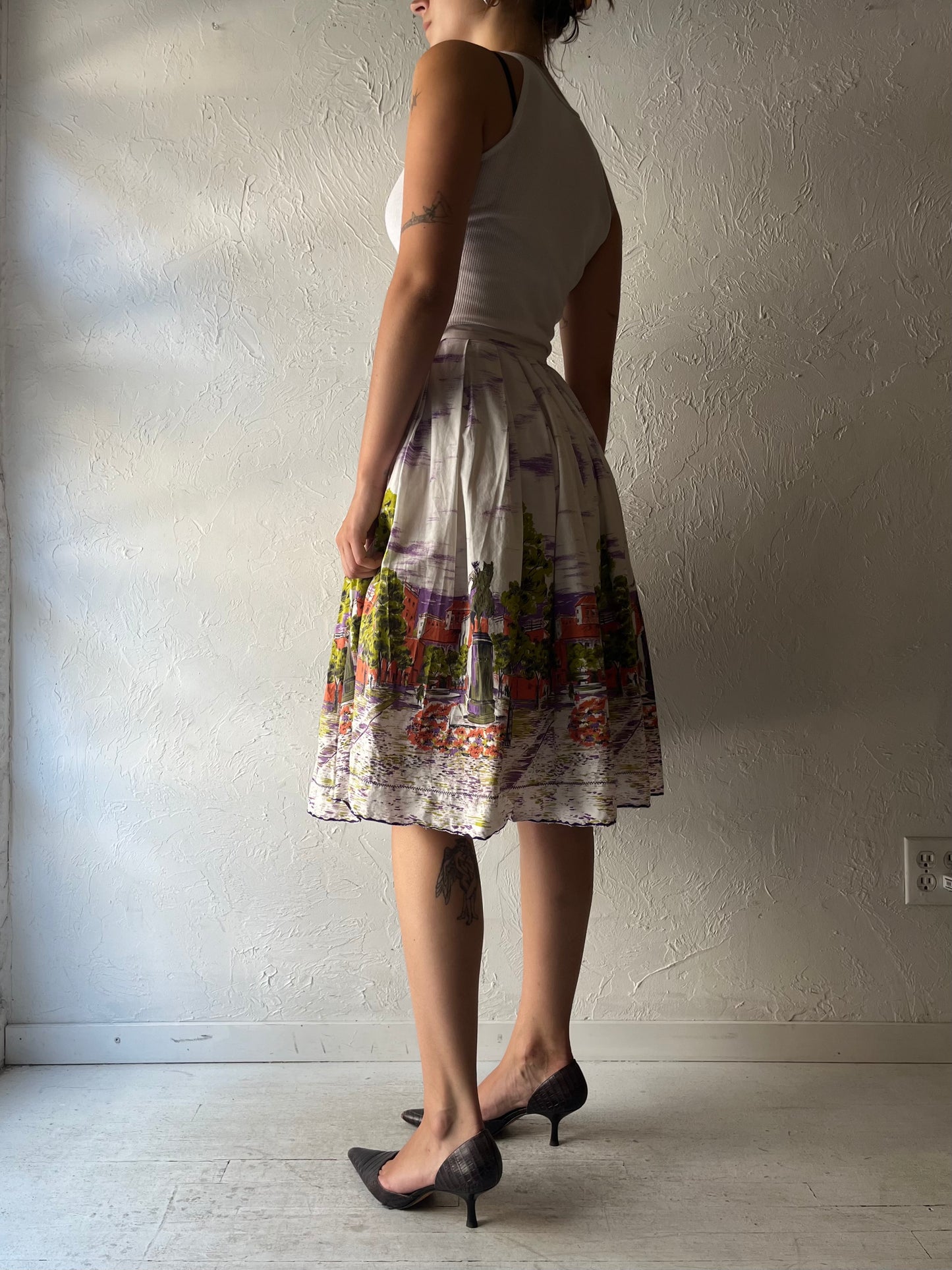 Vintage Handmade Cotton Novelty Print Pleated Midi Skirt / Small