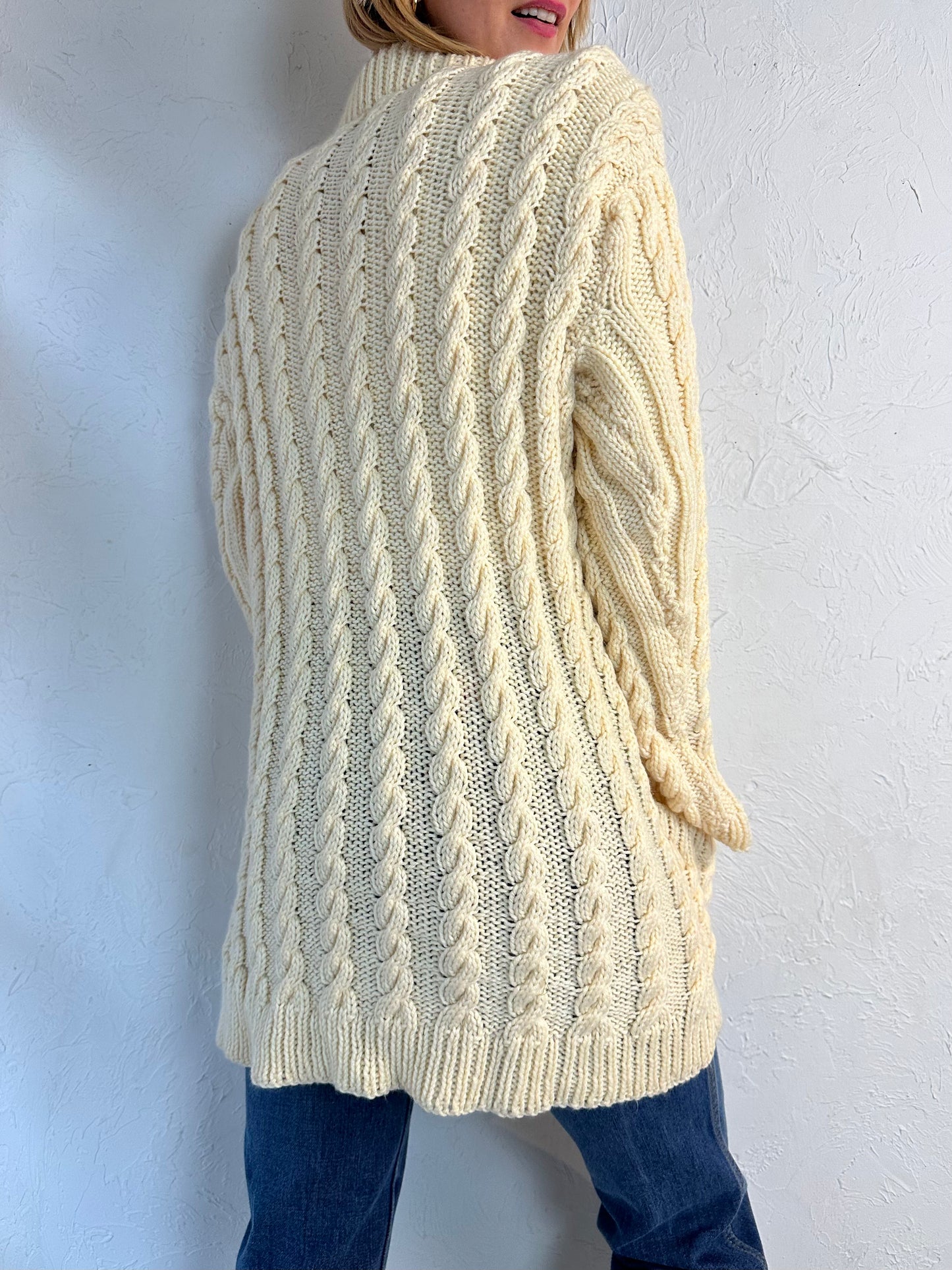 Vintage Hand Knit Cream Cable Knit Mock Neck Sweater / Medium