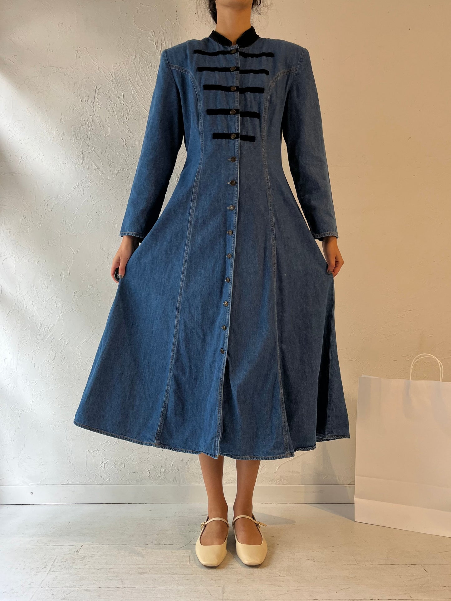 90s 'Sketches' Long Sleeve Denim Dress / Medium