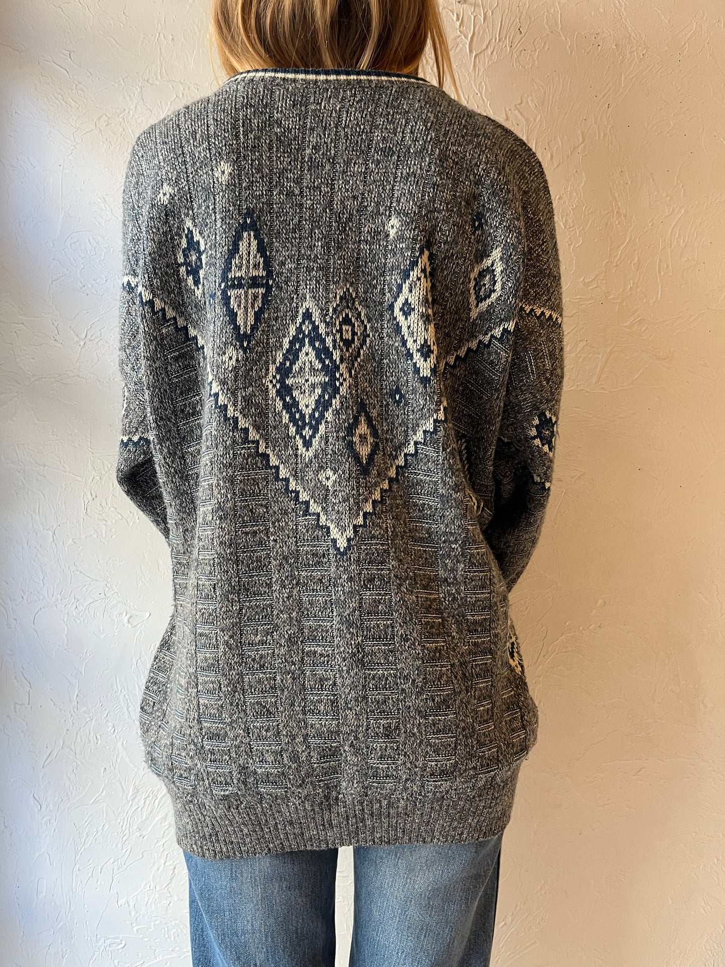 90s ‘Carrington’ Gray Sweater / Large
