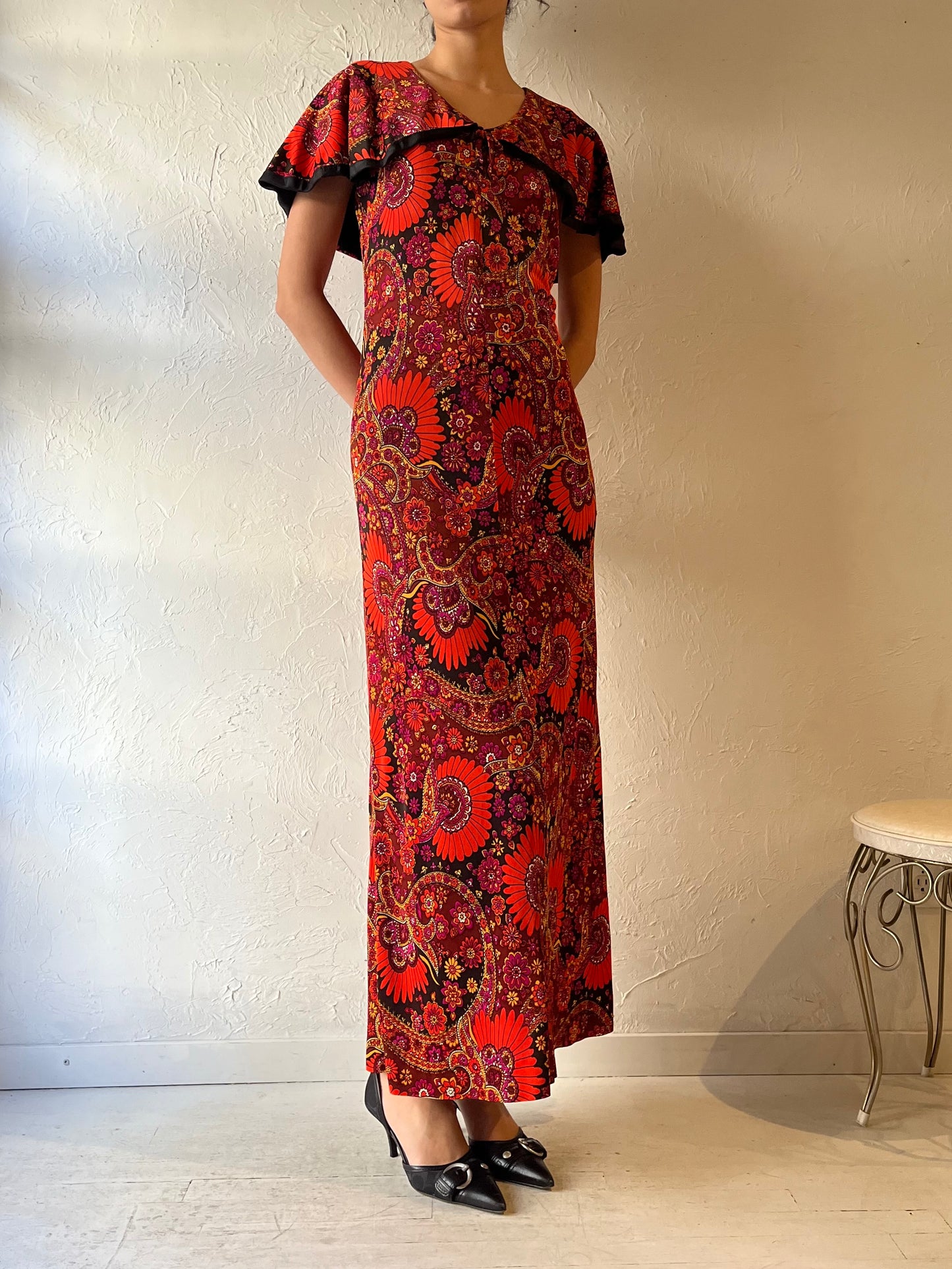 70s Retro Floral Print Maxi Dress / Small