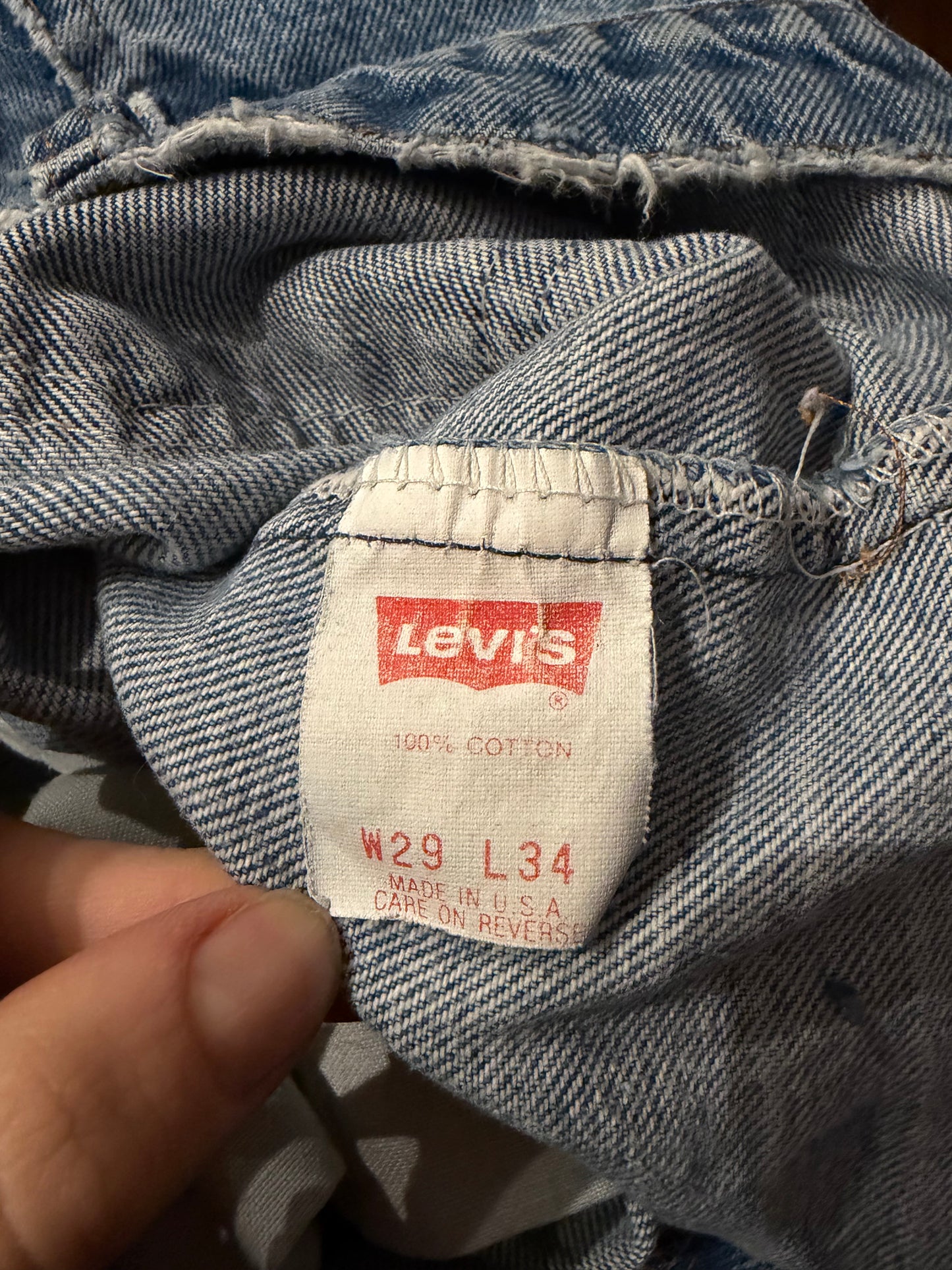 90s 'Levi’s 513' Jeans / Made in USA / 28
