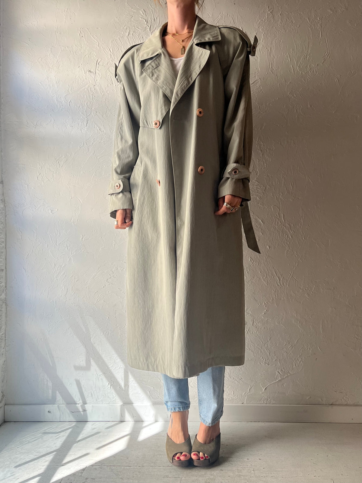 90s 'Junior Gallery' Taupe Minimalist Old Money Academia Fall Trench Coat / Small