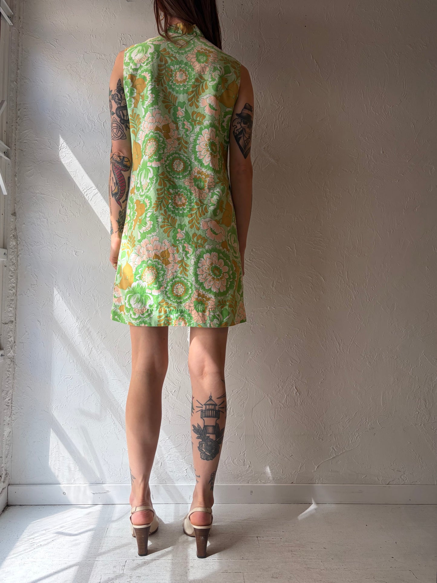 Vintage 1970s Handmade Green Retro Print Mini Dress / Small