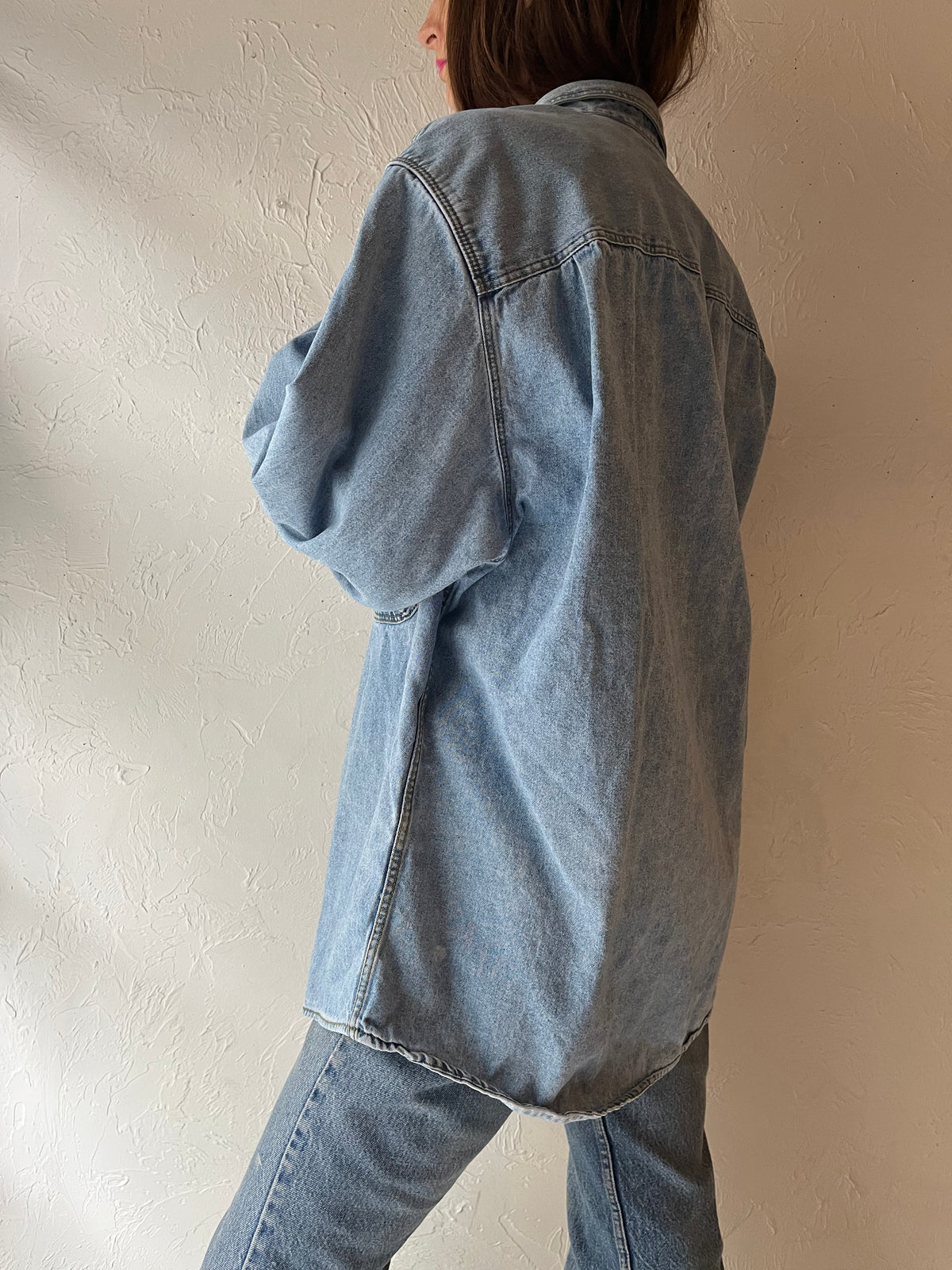 90s 'Levis' Denim Button Up Shirt / Large