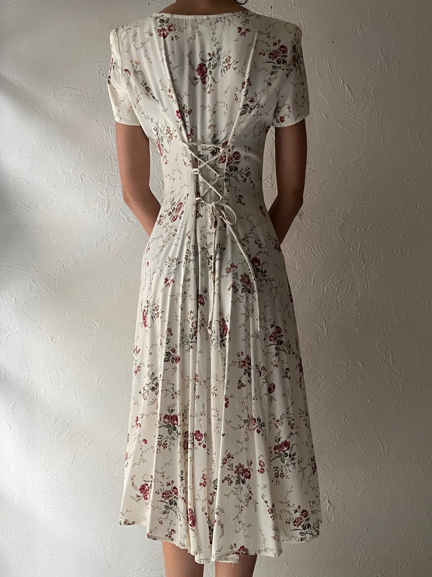 90s 'Decked Out' White Floral Dress / Medium