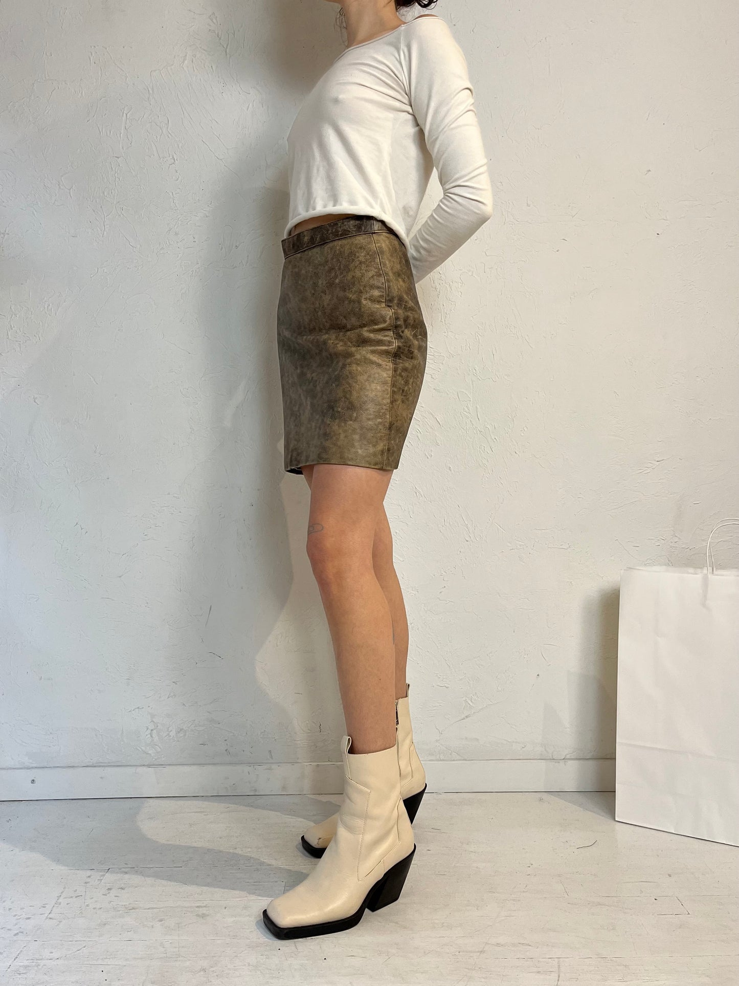 90s Brown Leather Mini Skirt / Small