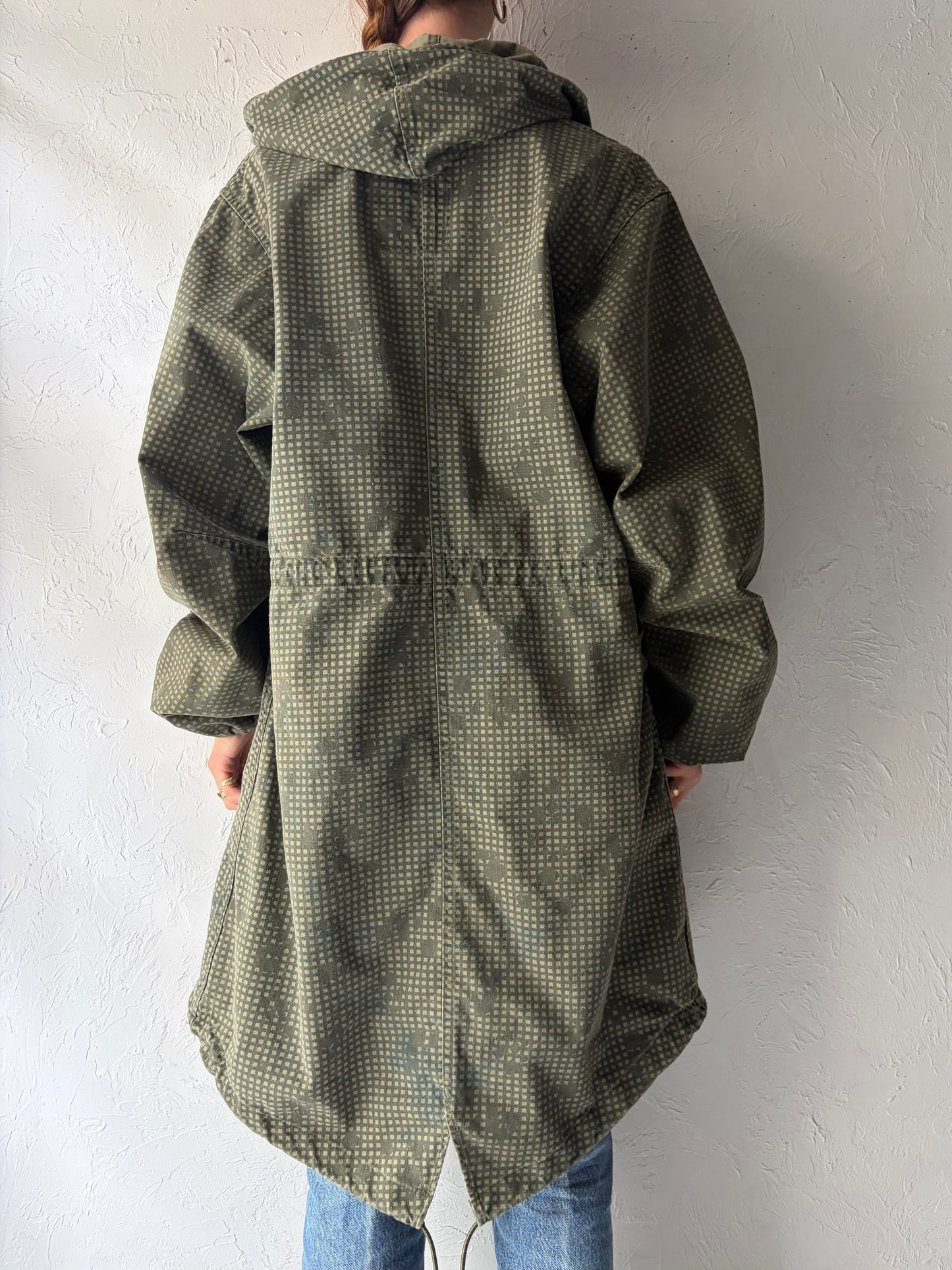 90s Authentic Green Army Hooded Camouflaged Streetwear Fishtail Parka Coat / Vintage 1990s Grunge Military Field Jacket / Medium