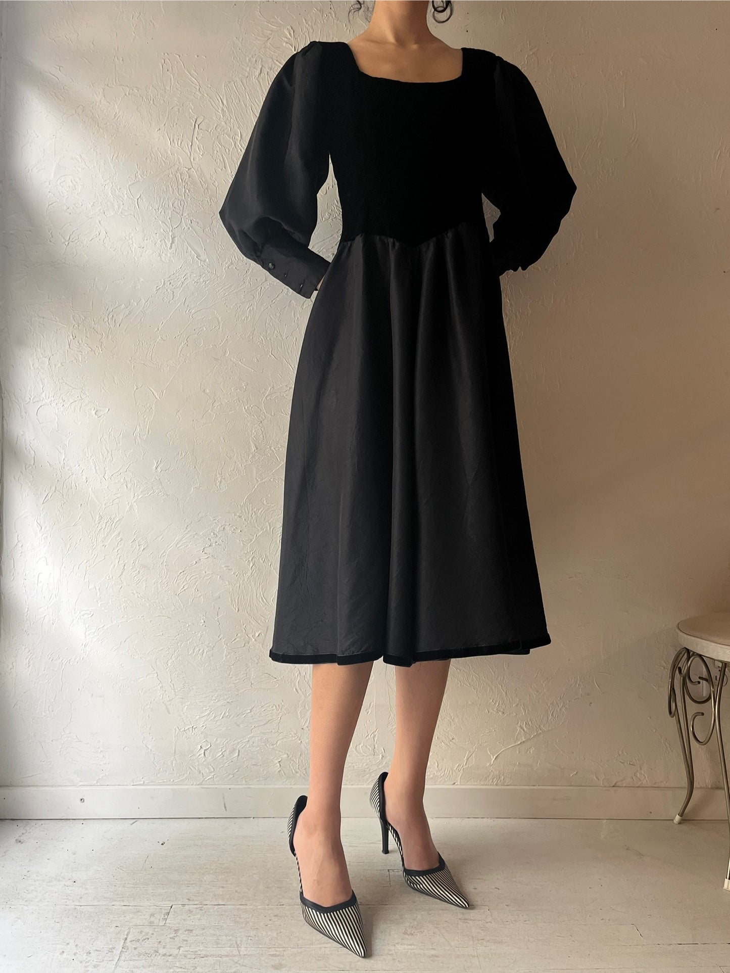 Vintage Handmade Black Puff Sleeve Dress / Medium