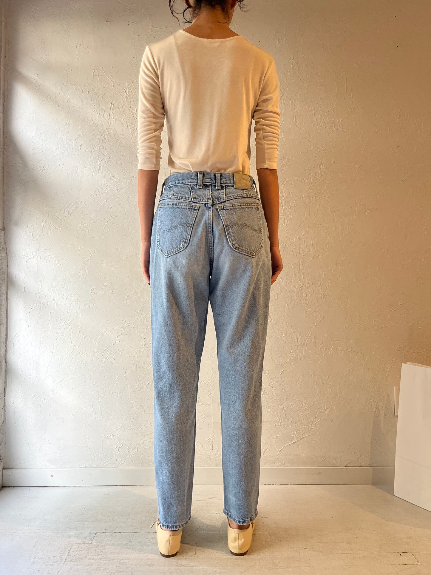 90s ‘Lee’ Mom Jeans / 27