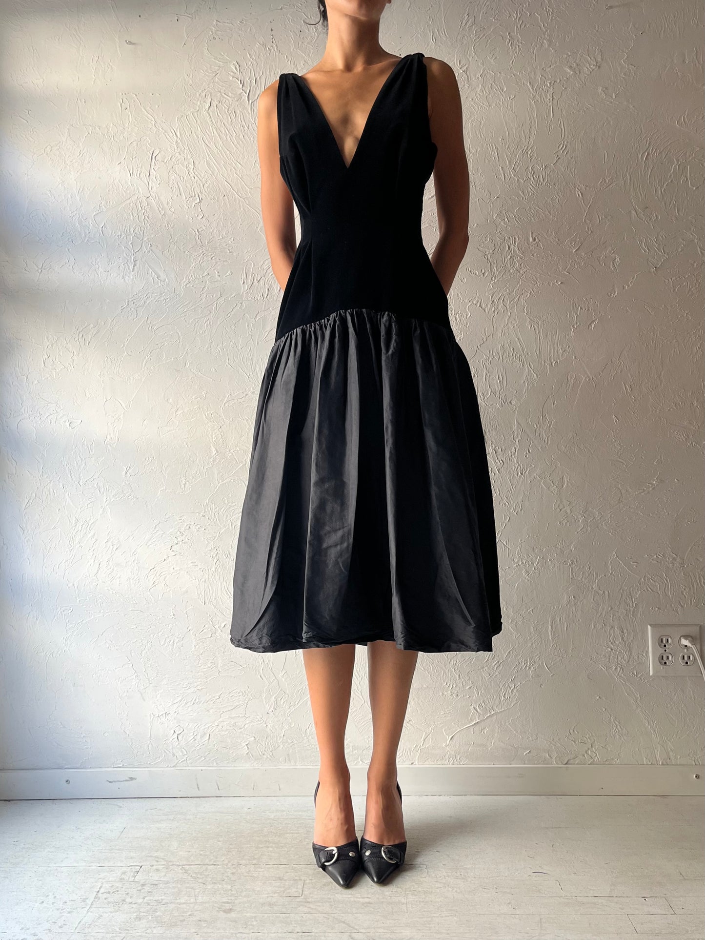 Vintage Black Velvet Formal Drop Waist Dress / Small
