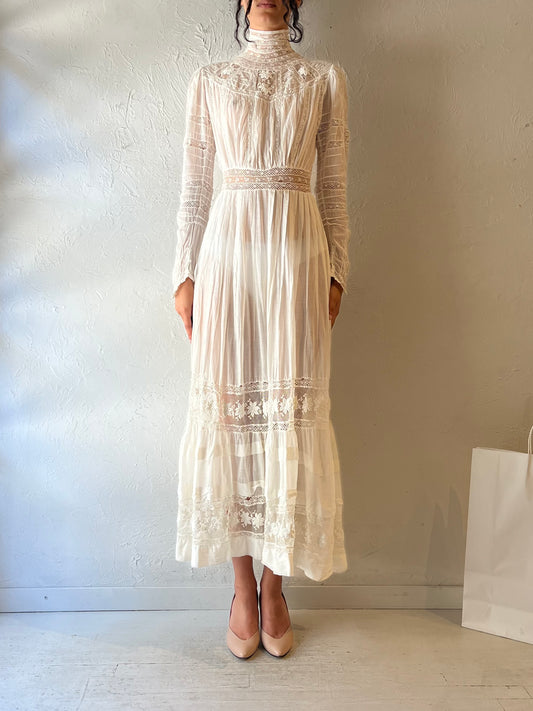 Vintage Antique White Lace Dress / Small