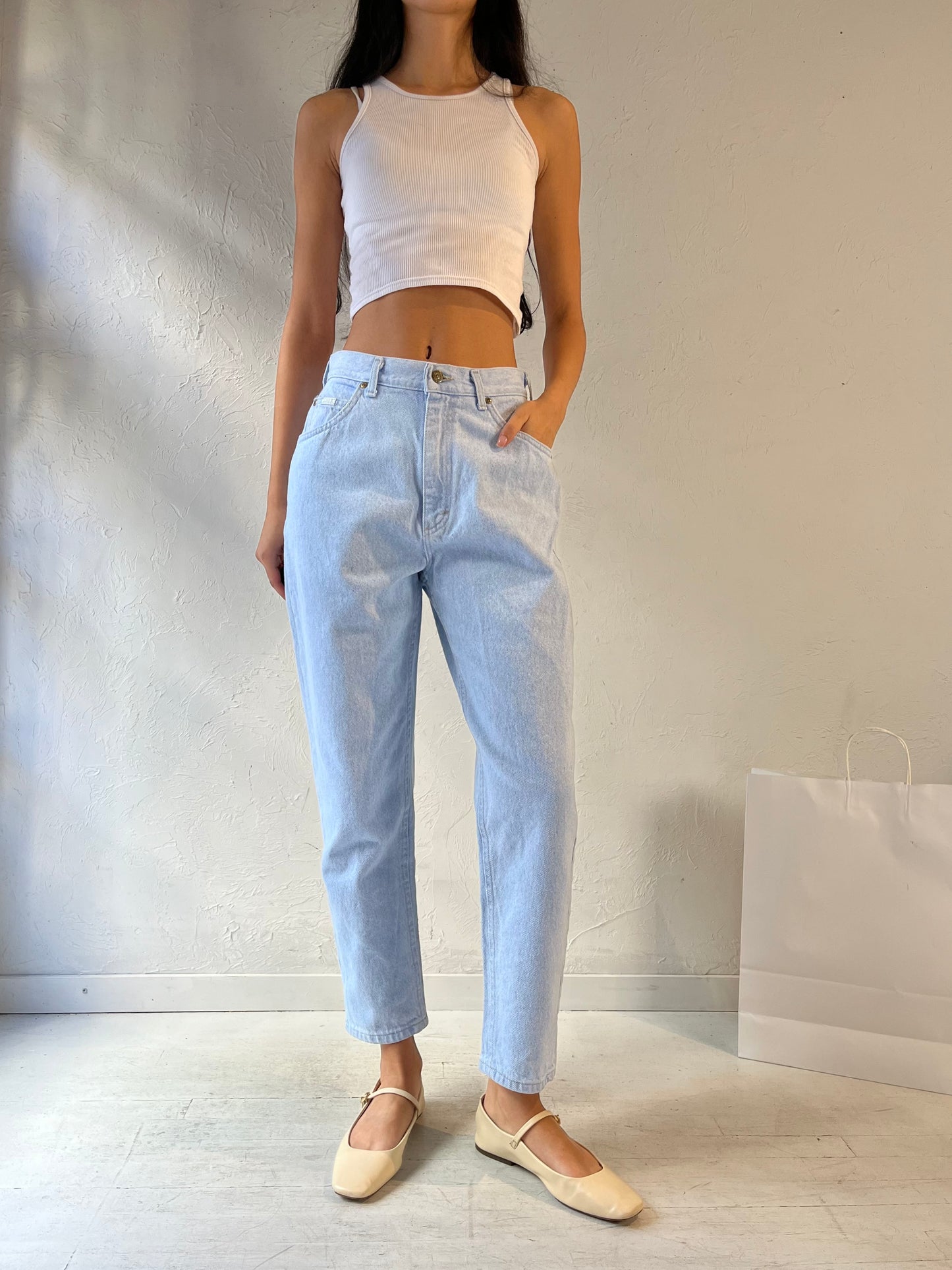 90s ‘Lee’ Light Wash Mom Jeans / Made in USA / 28