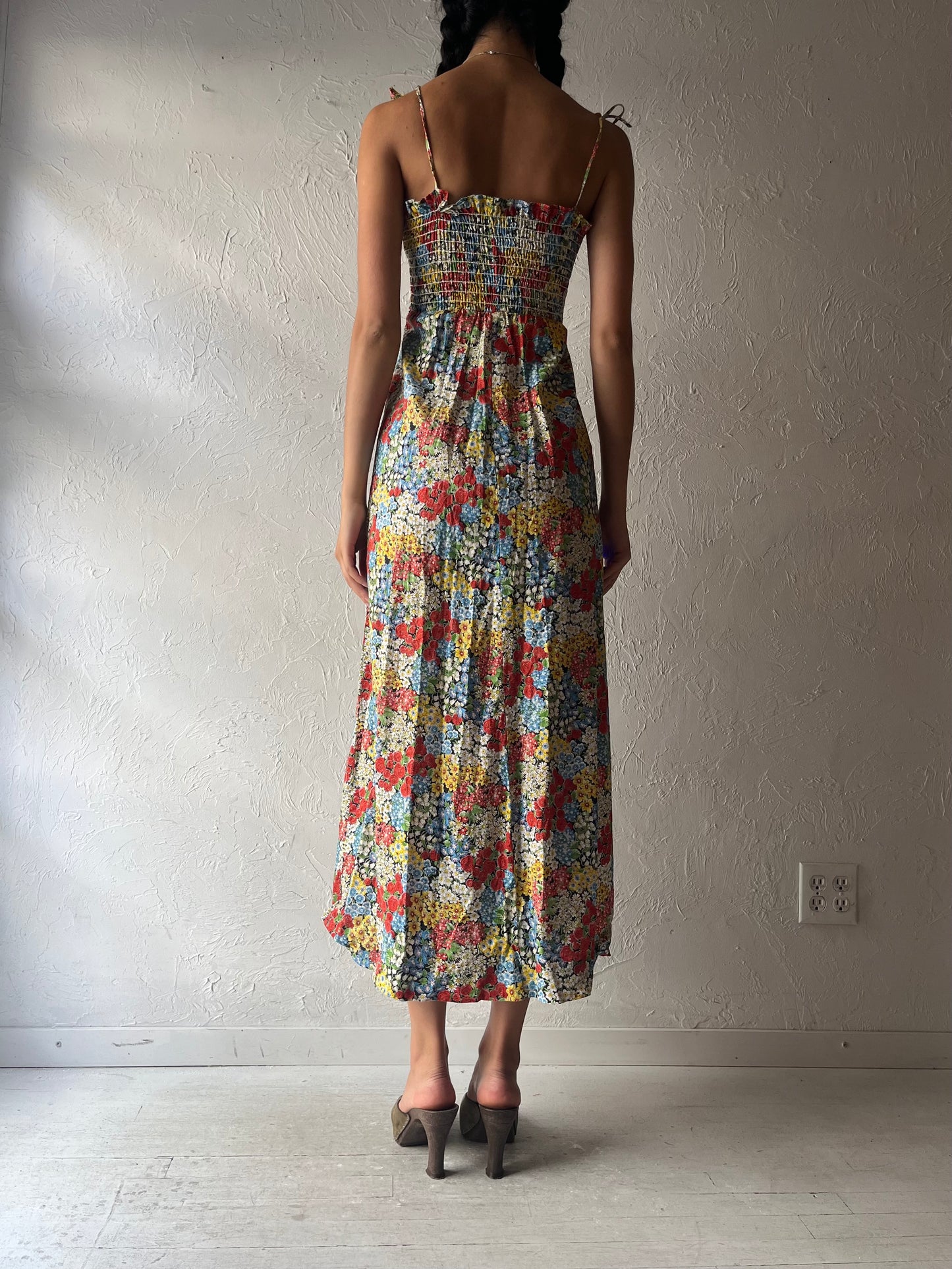 70s Floral Patterned Smocked Elastic Maxi Dress / Small