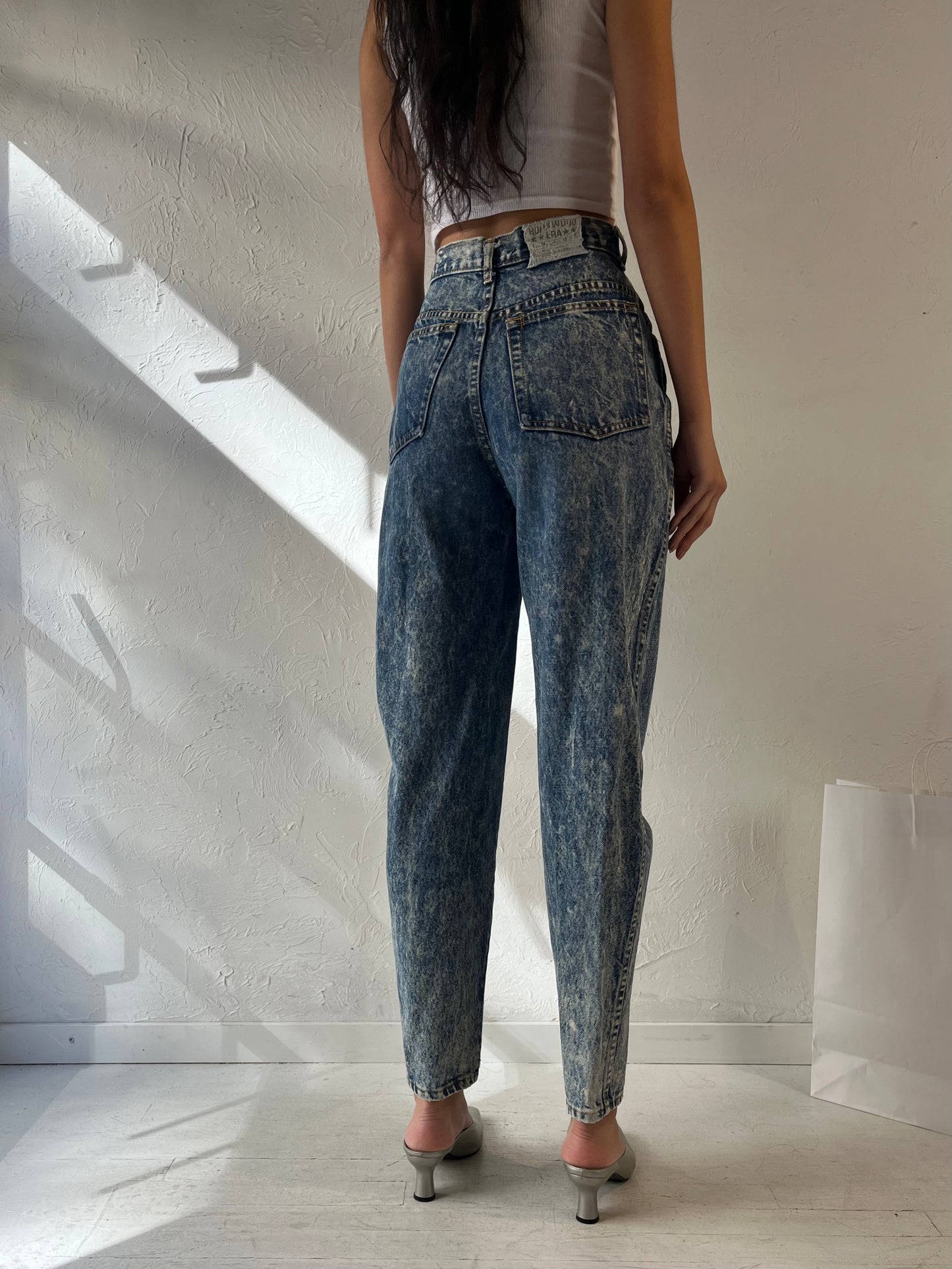 90s 'Hollywood Era' High Waisted Acid Wash Skinny Jeans / 25