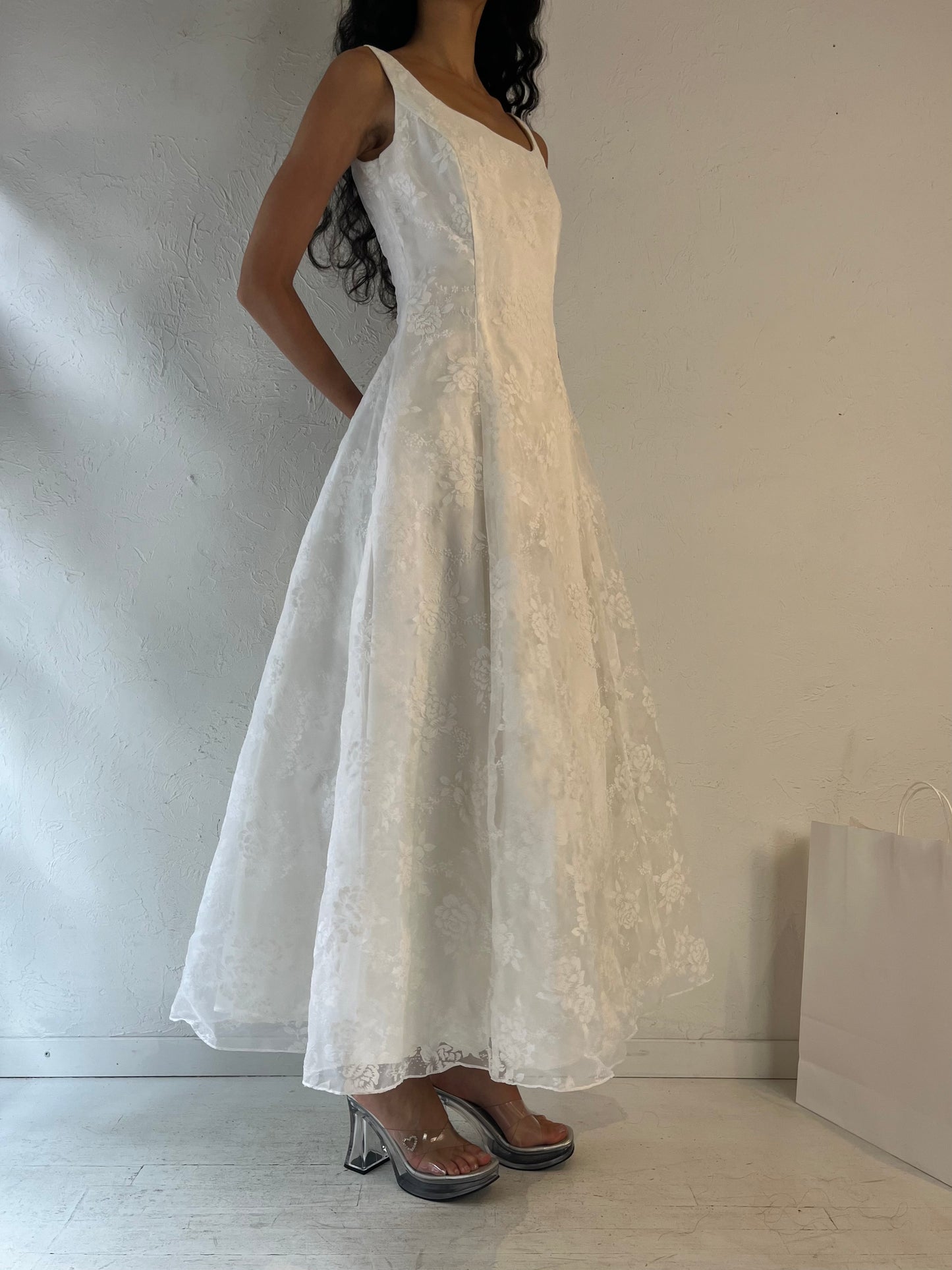 90s 'Jessica McClintock' White Burnt Velvet Wedding Dress / Small