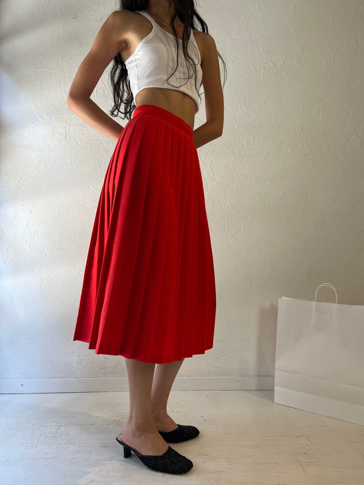 90s 'Fashion Spirit' Red Pleated Skirt / Small