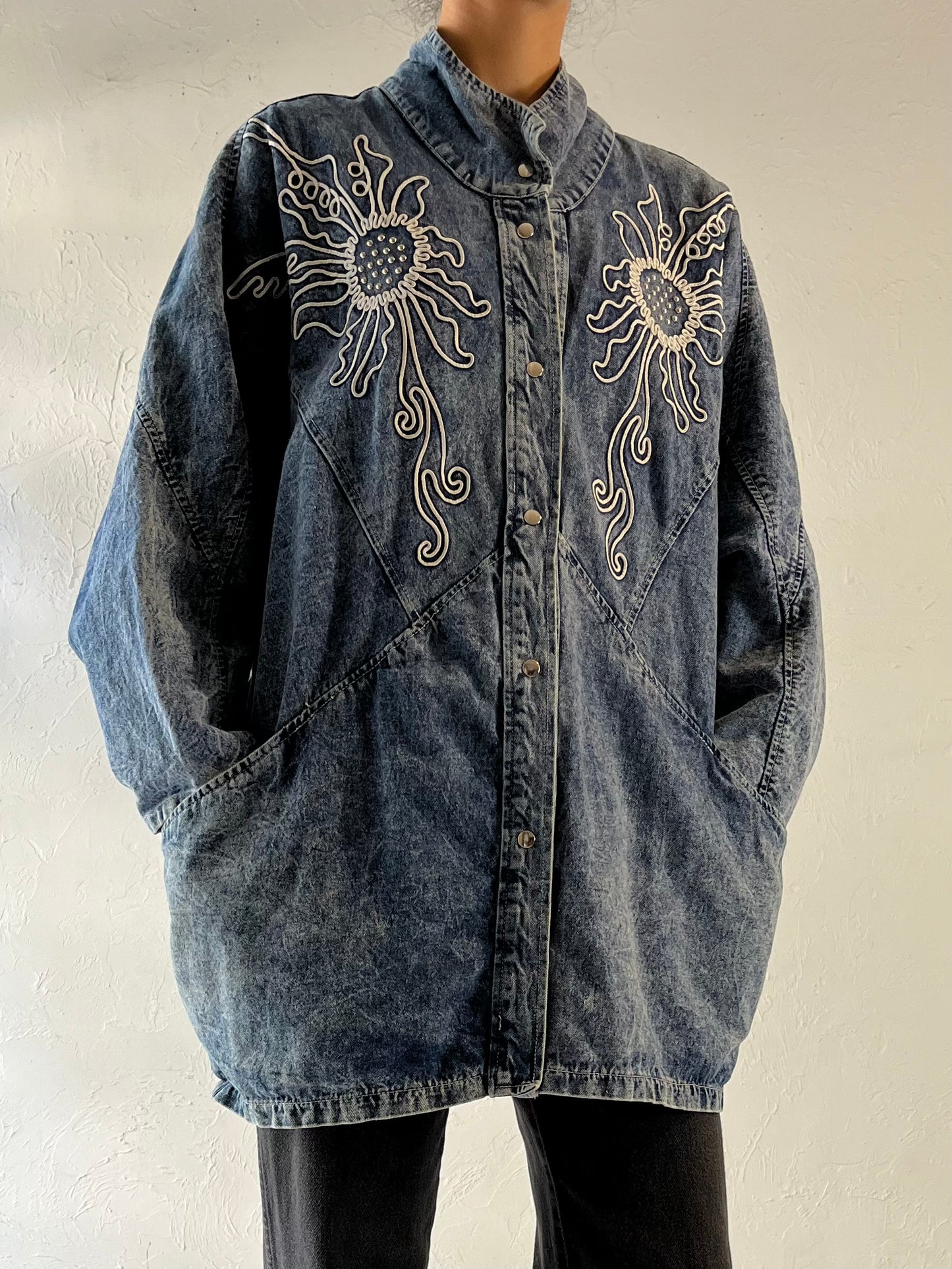 90s ‘Pado’ Acid Wash Denim Jacket / Large