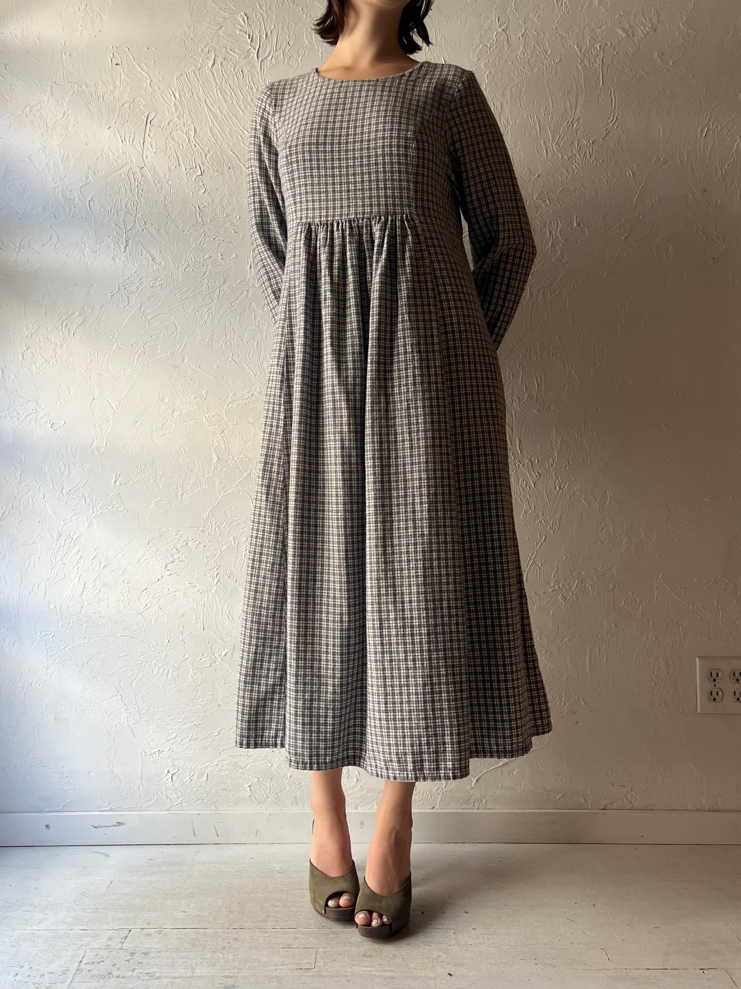 90s 'Vermont Country Store' Flannel Plaid Grungecore Long Sleeve Dress / Medium