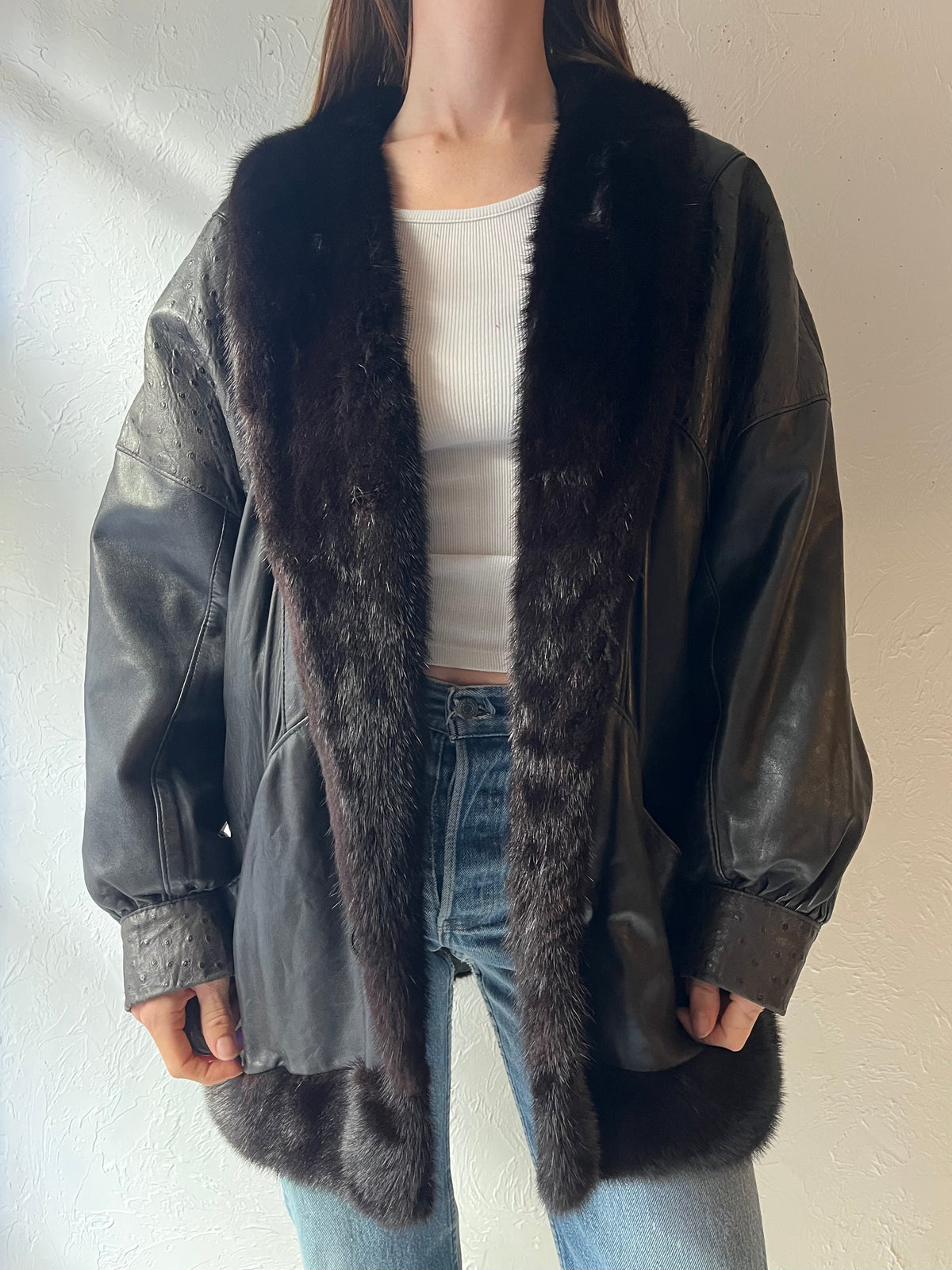 Vintage Black Oversized Winter Leather Jacket / Medium