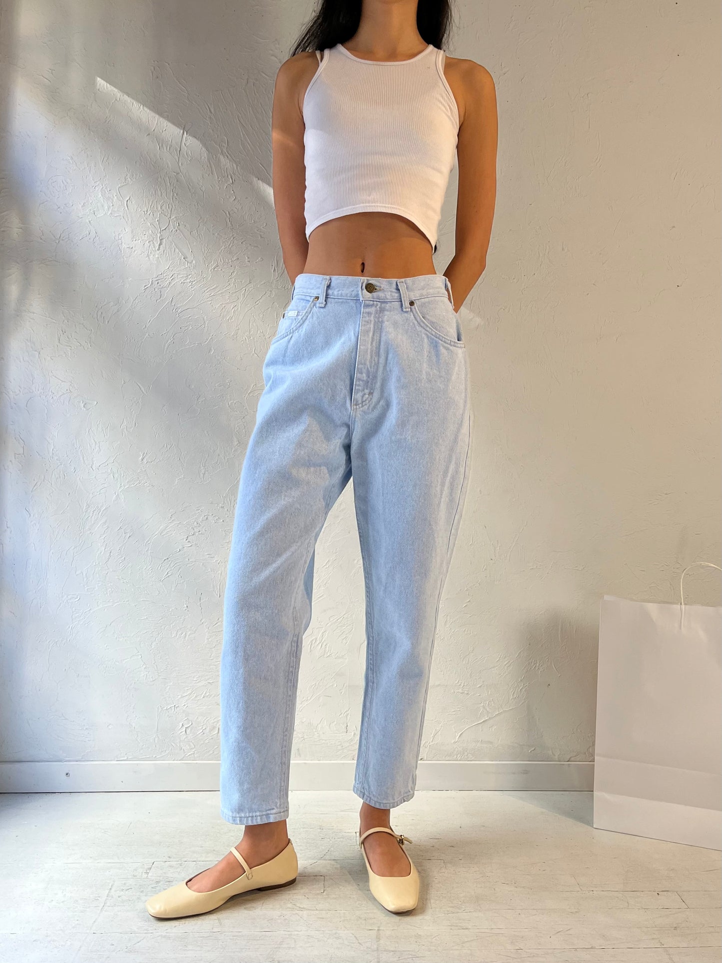 90s ‘Lee’ Light Wash Mom Jeans / Made in USA / 28