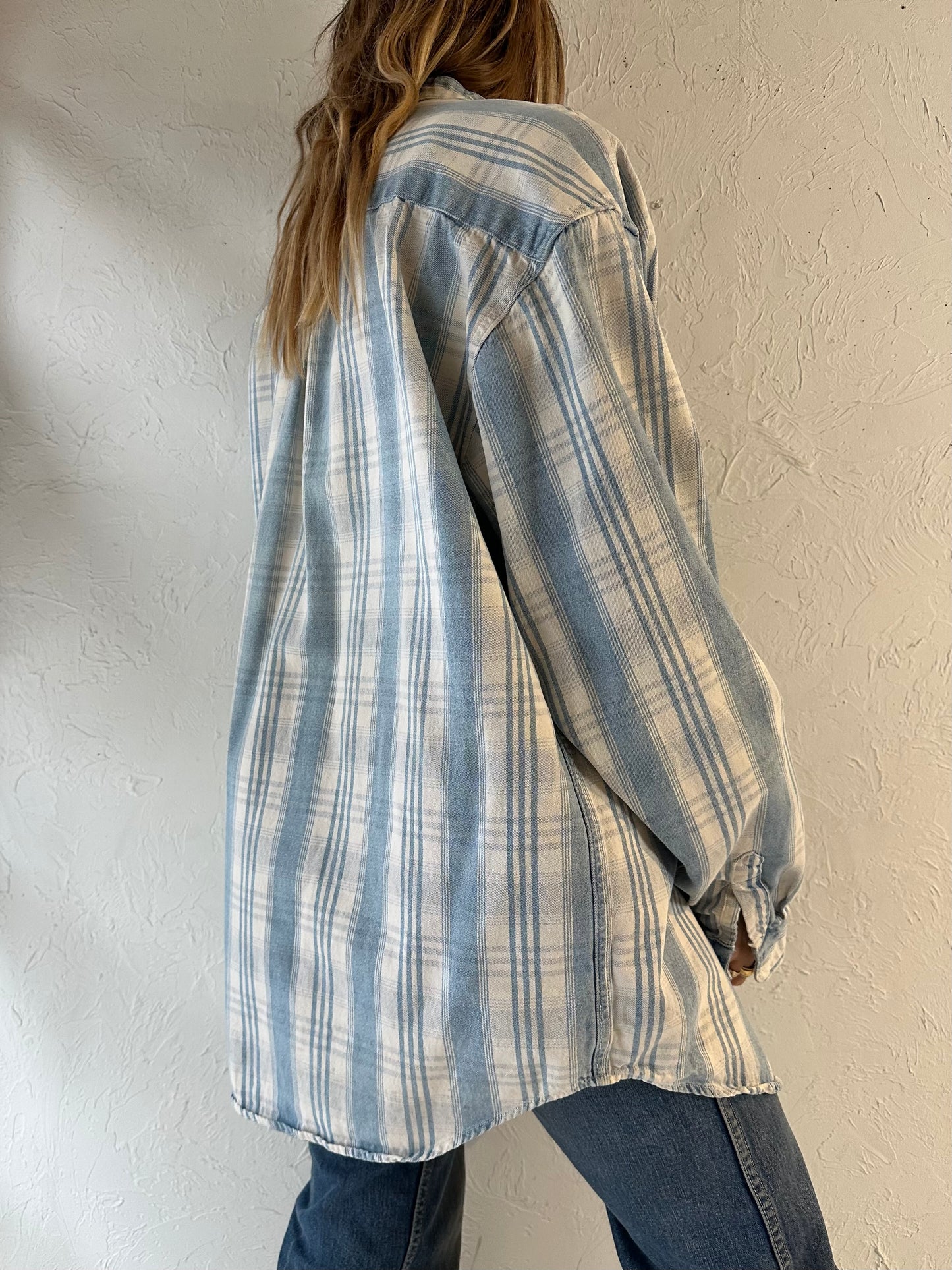 90s ‘Jordache’ Thick Cotton Plaid Button Up Shirt / Large